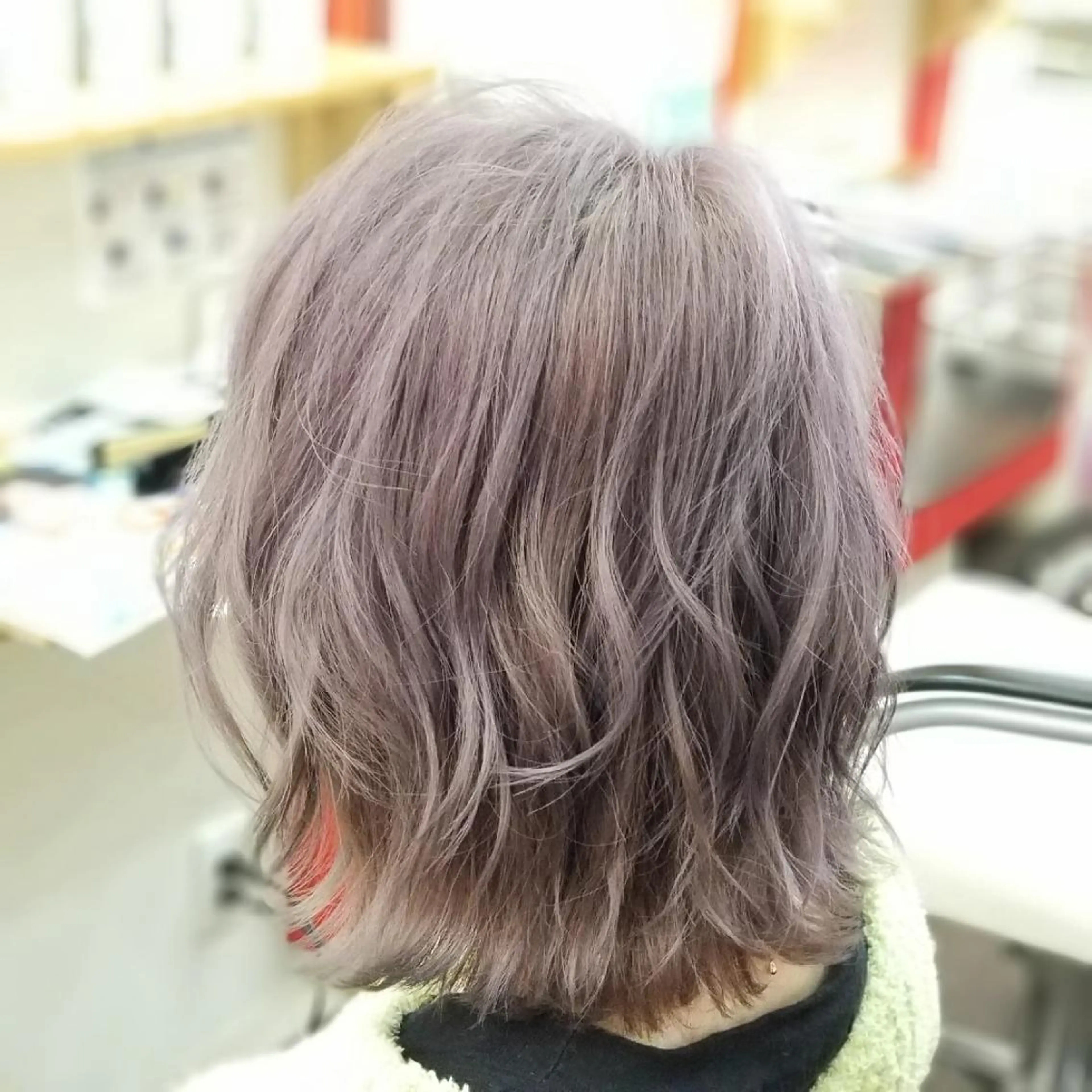 【人気No.1】3時間～3時間30分ケアブリーチオンカラー☆前処理トリートメント付の写真