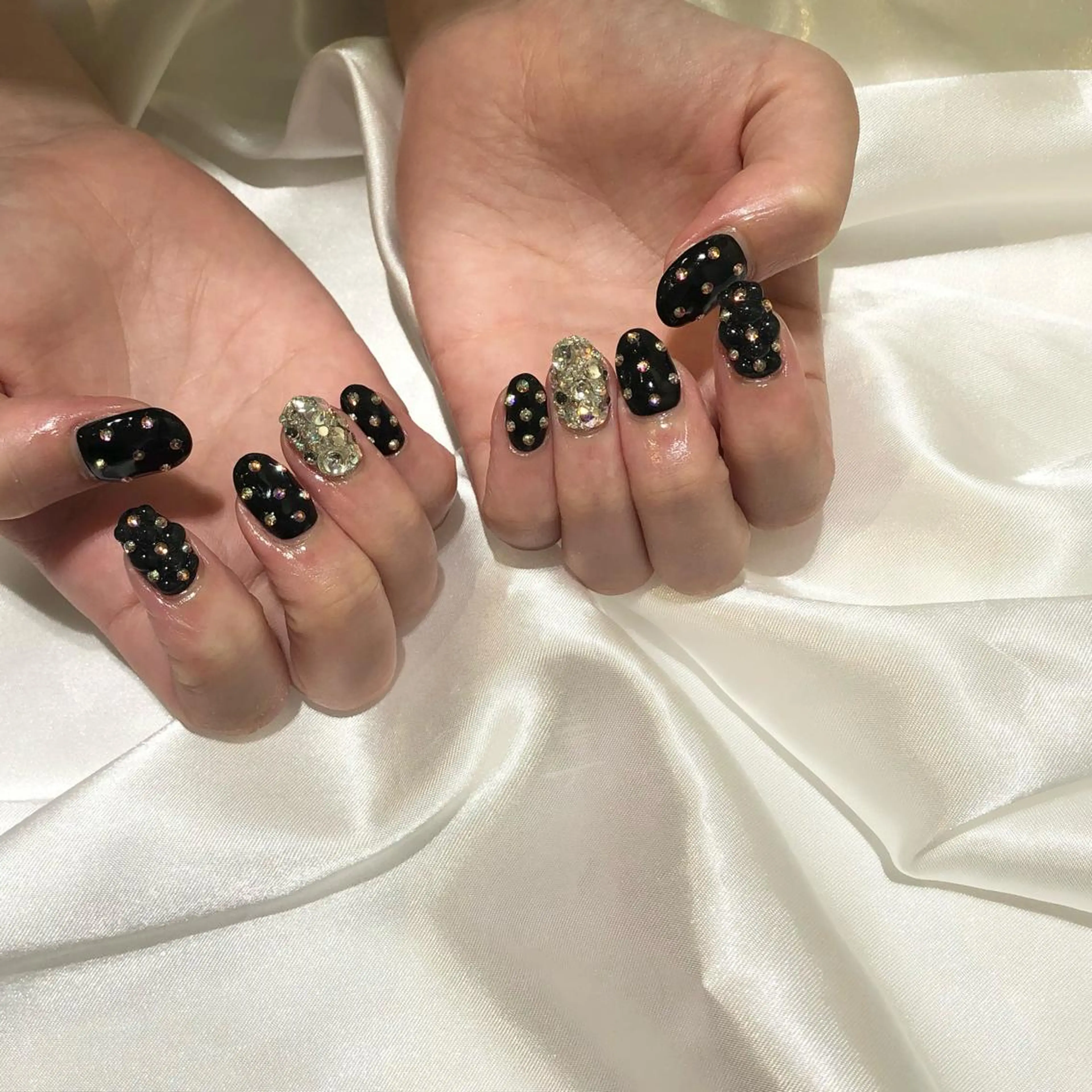 ネイル classic 新横浜所属・山田 暉のネイルデザイン