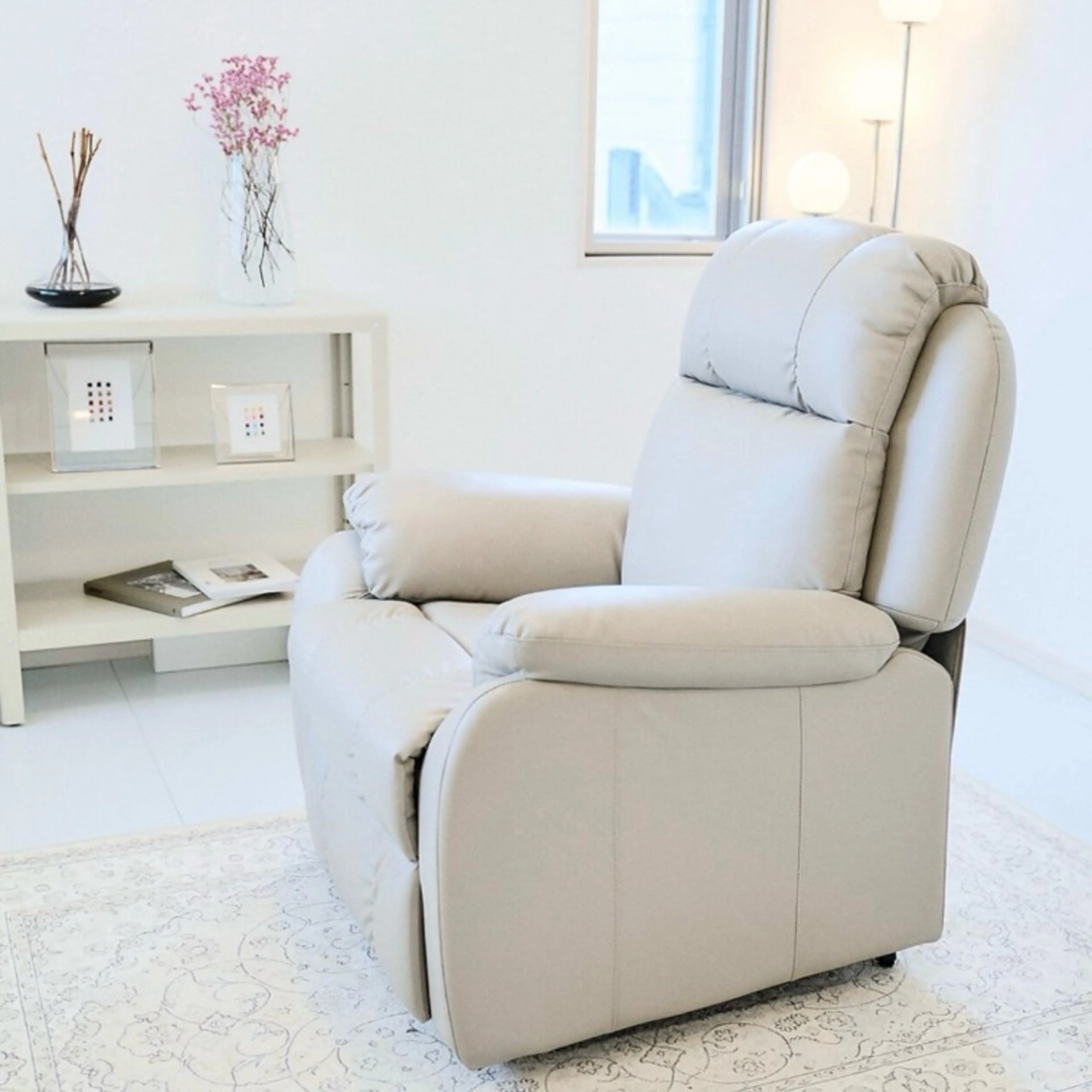 LOB miyuriのマツエク・マツパデザイン