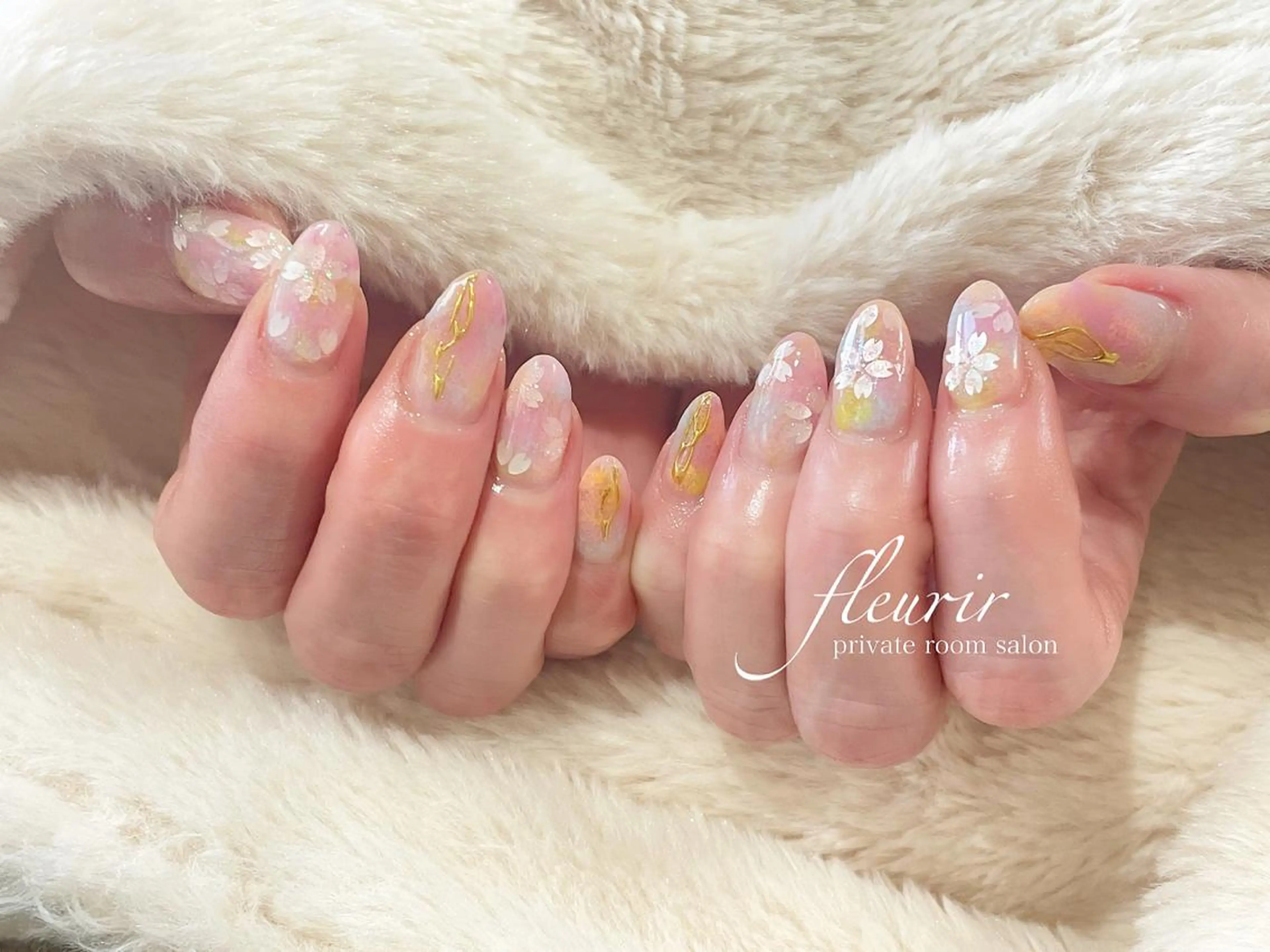 ネイル フルリール 【プライベートサロンのネイルデザイン