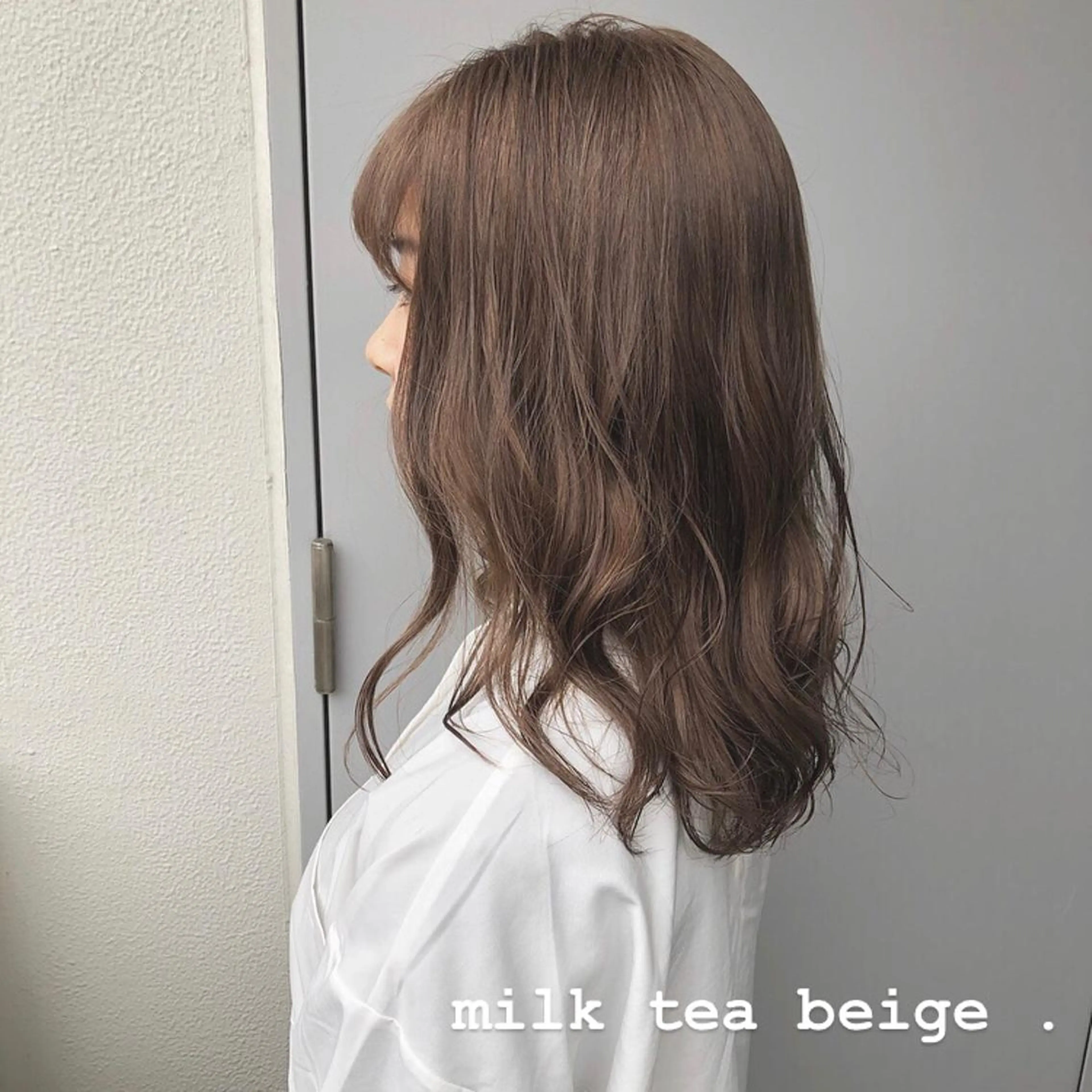 ショート カラー パーマ ヘアアレンジ ネイル マツエク・マツパ ベージュカラー ミルクティーベージュ トレンド眉🌈✨ arisaの眉毛・アイブロウイメージ