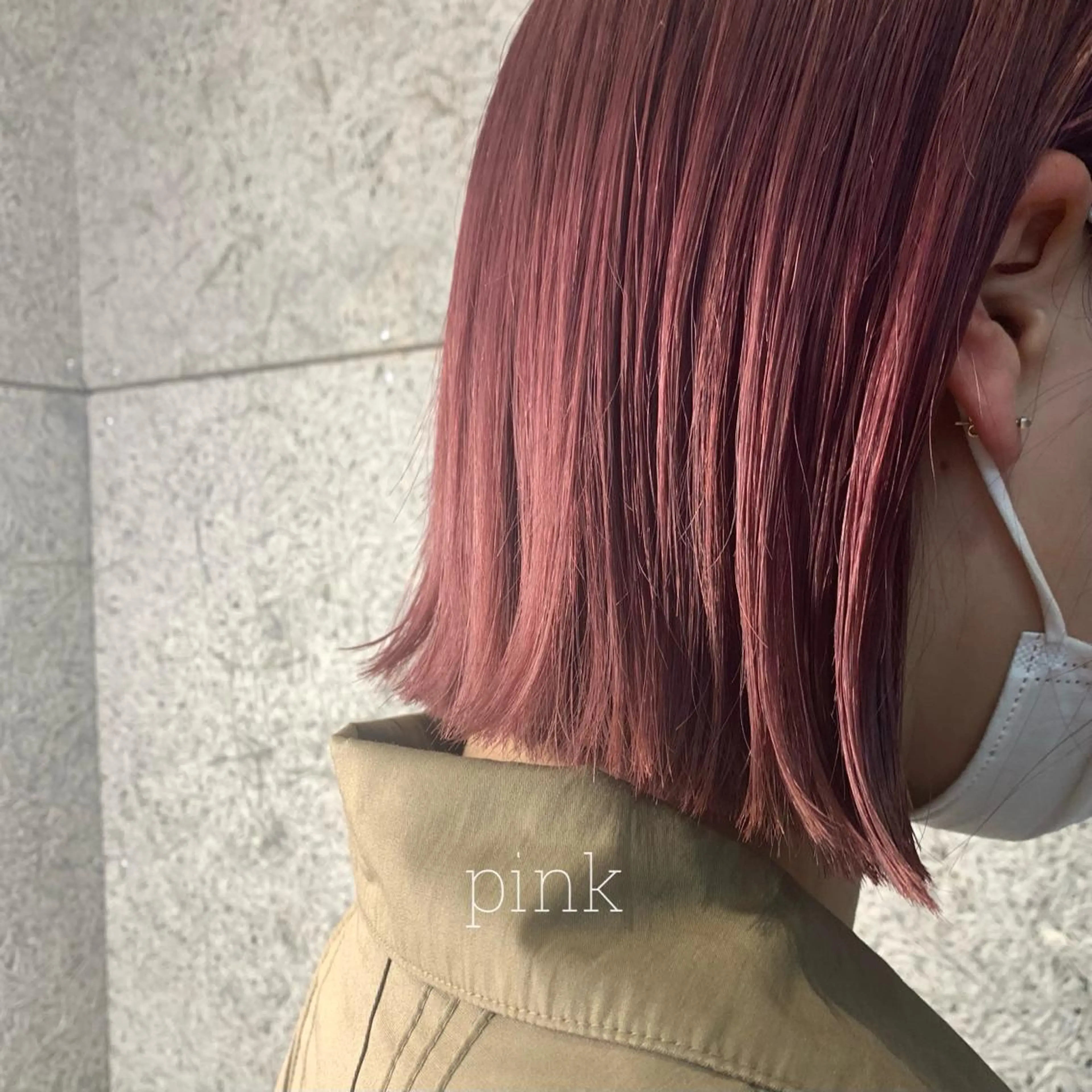 ミディアム カラー RINA🧤 デザインとボブのヘアスタイル