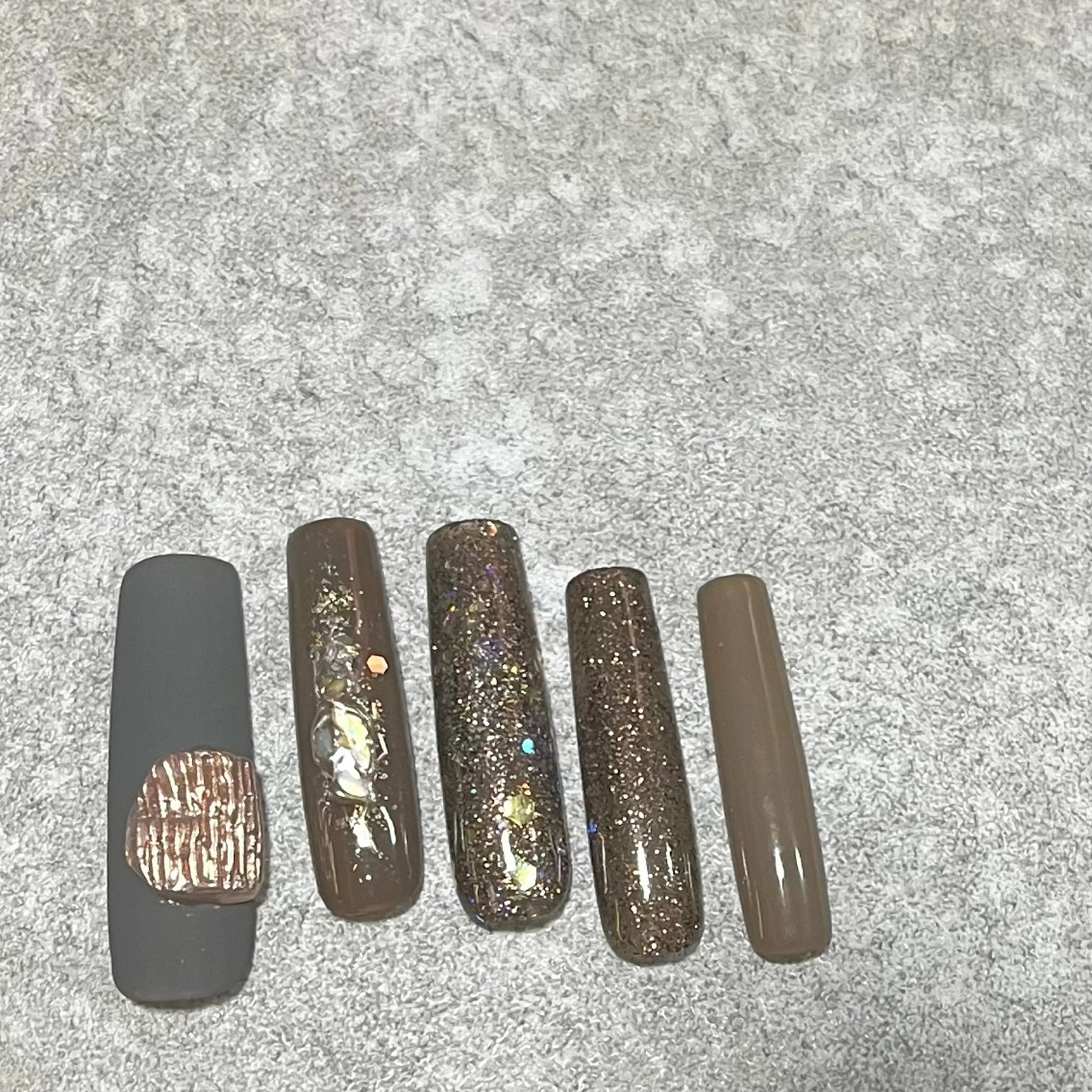 ネイル 城東区ネイルサロン carpediemのネイルデザイン