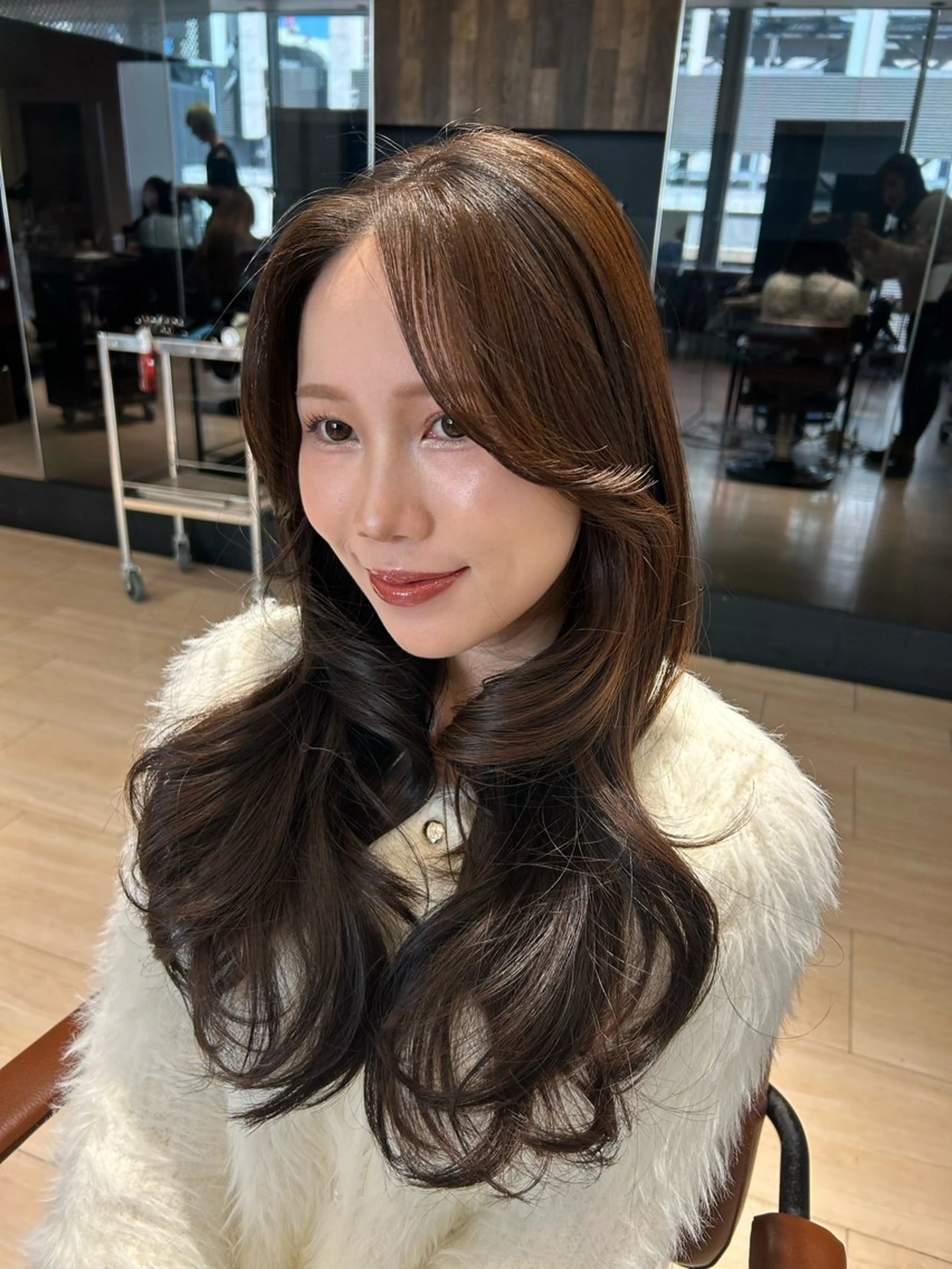 ロング カット ヘアカラー トリートメント 🎀大竹美侑／顔まわ りカット／レイヤーのヘアスタイル