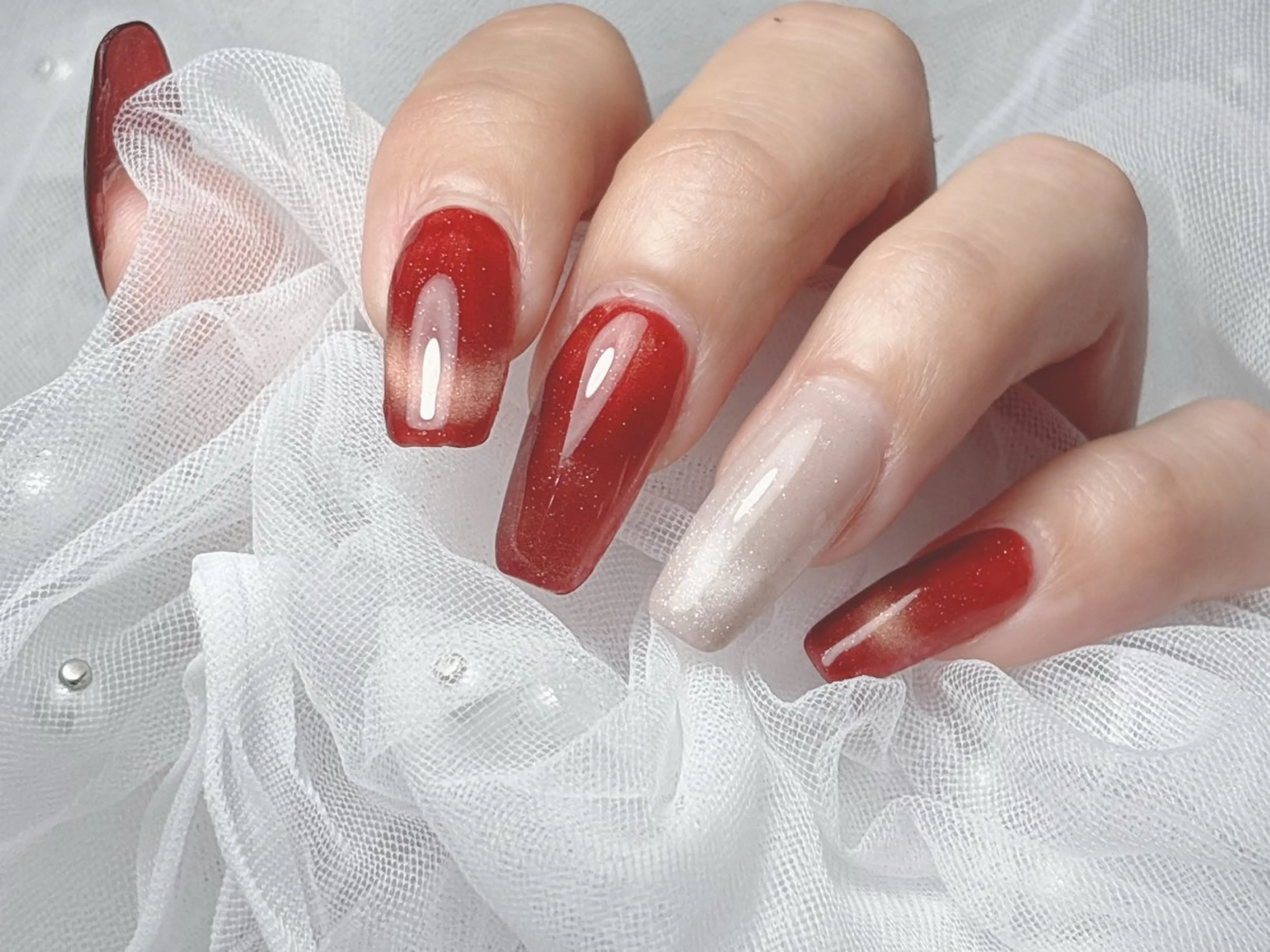 ネイル 長さ出し マグネットネイル マグネットワンカラー ワンカラーネイル ハンドネイル gloss by KAO所属・gloss by KAOのネイルデザイン