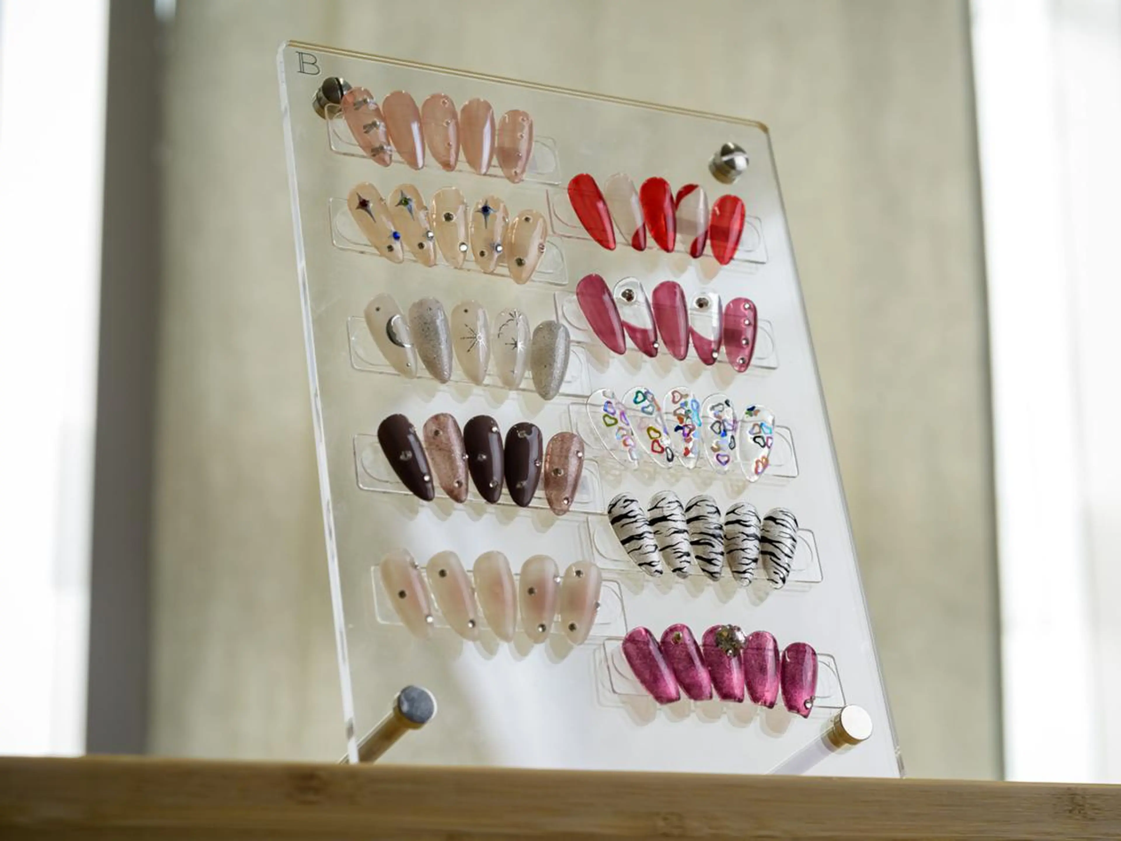 ネイル ToliyDeliy ネイルサロンのネイルデザイン