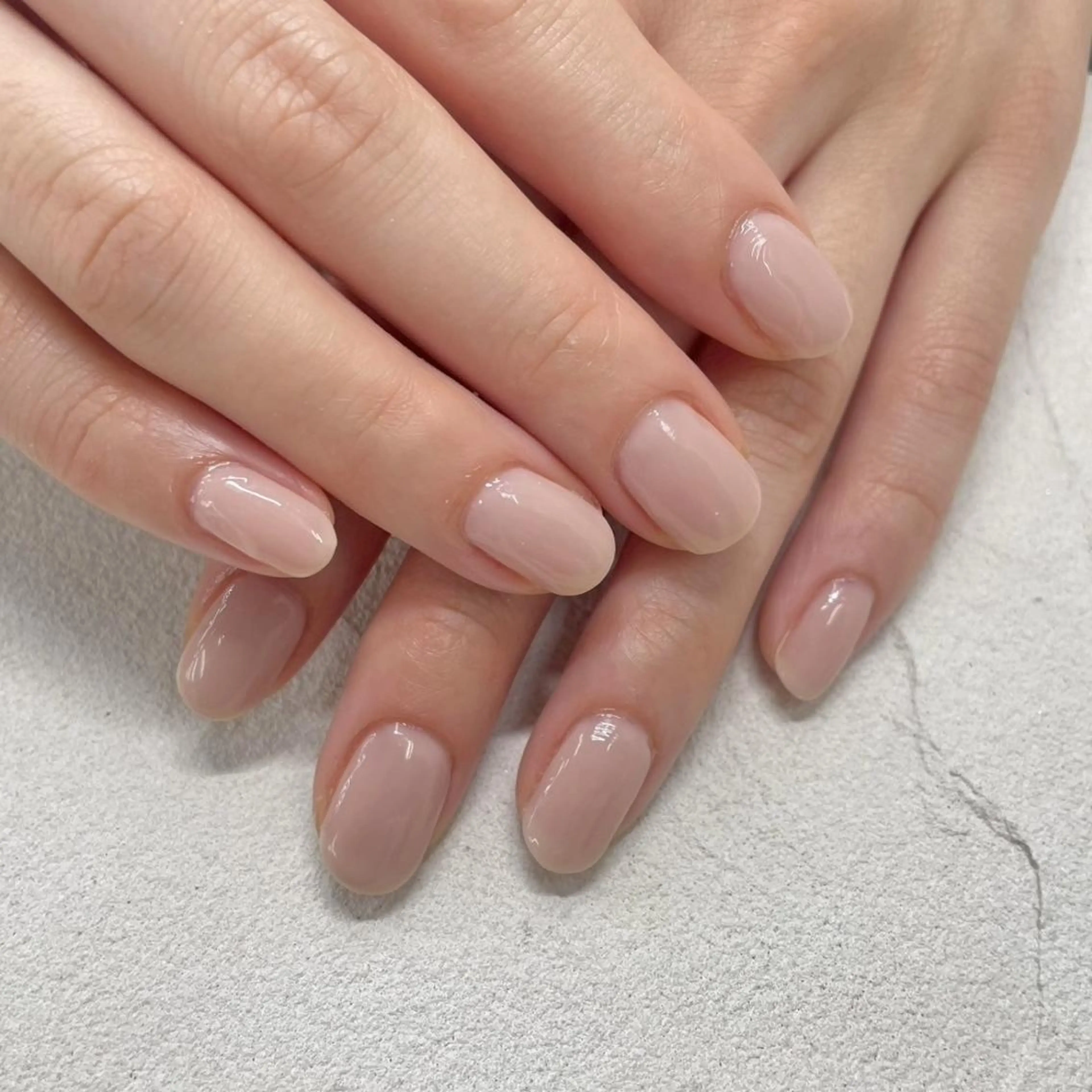 カラー miki ✴︎ 田町/パラジェルのネイルデザイン