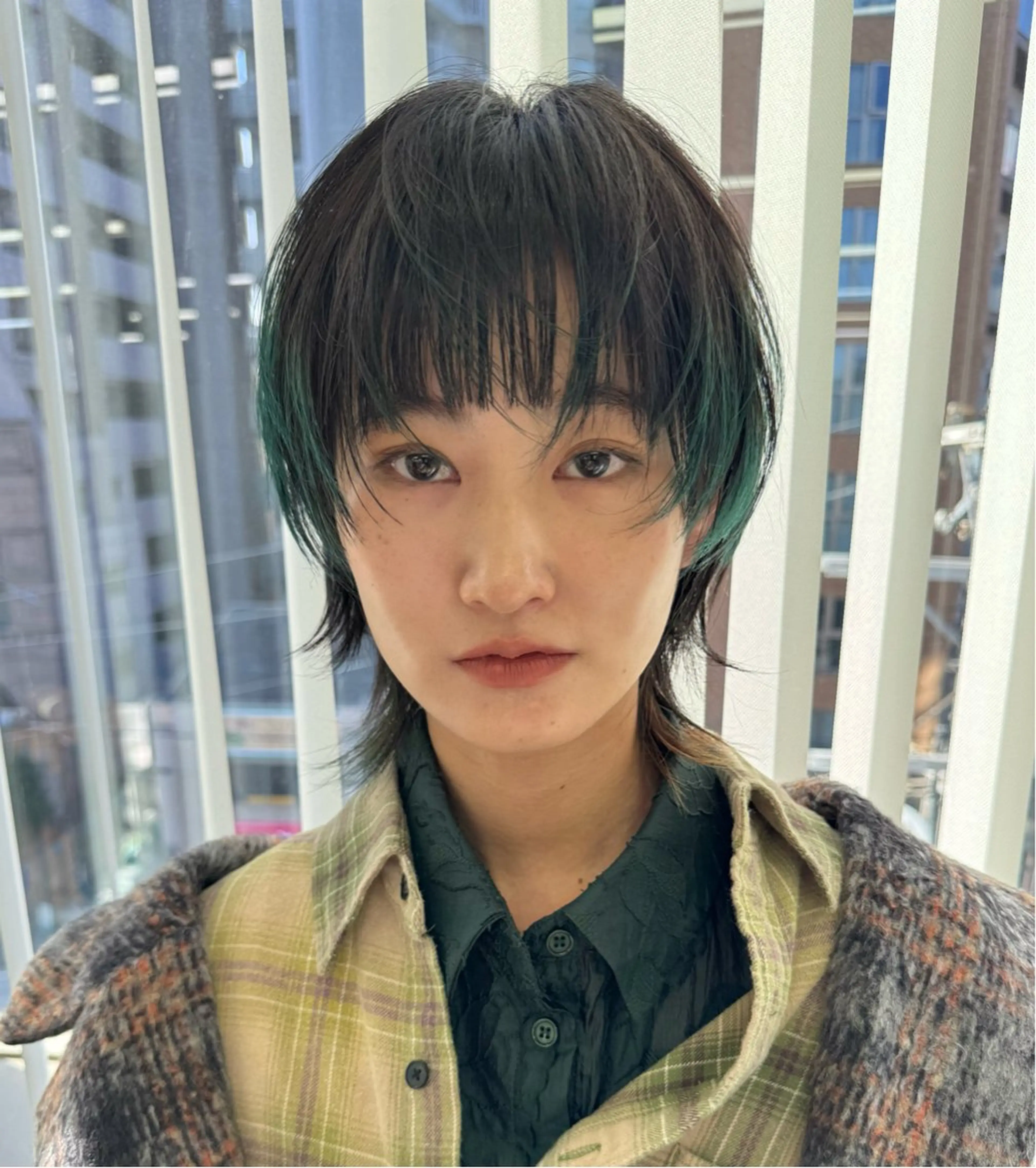 【予約リクエスト限定🌟】グリーン系ブリーチカラー+カット(ボブorウルフorショート)+撮影モデルの写真