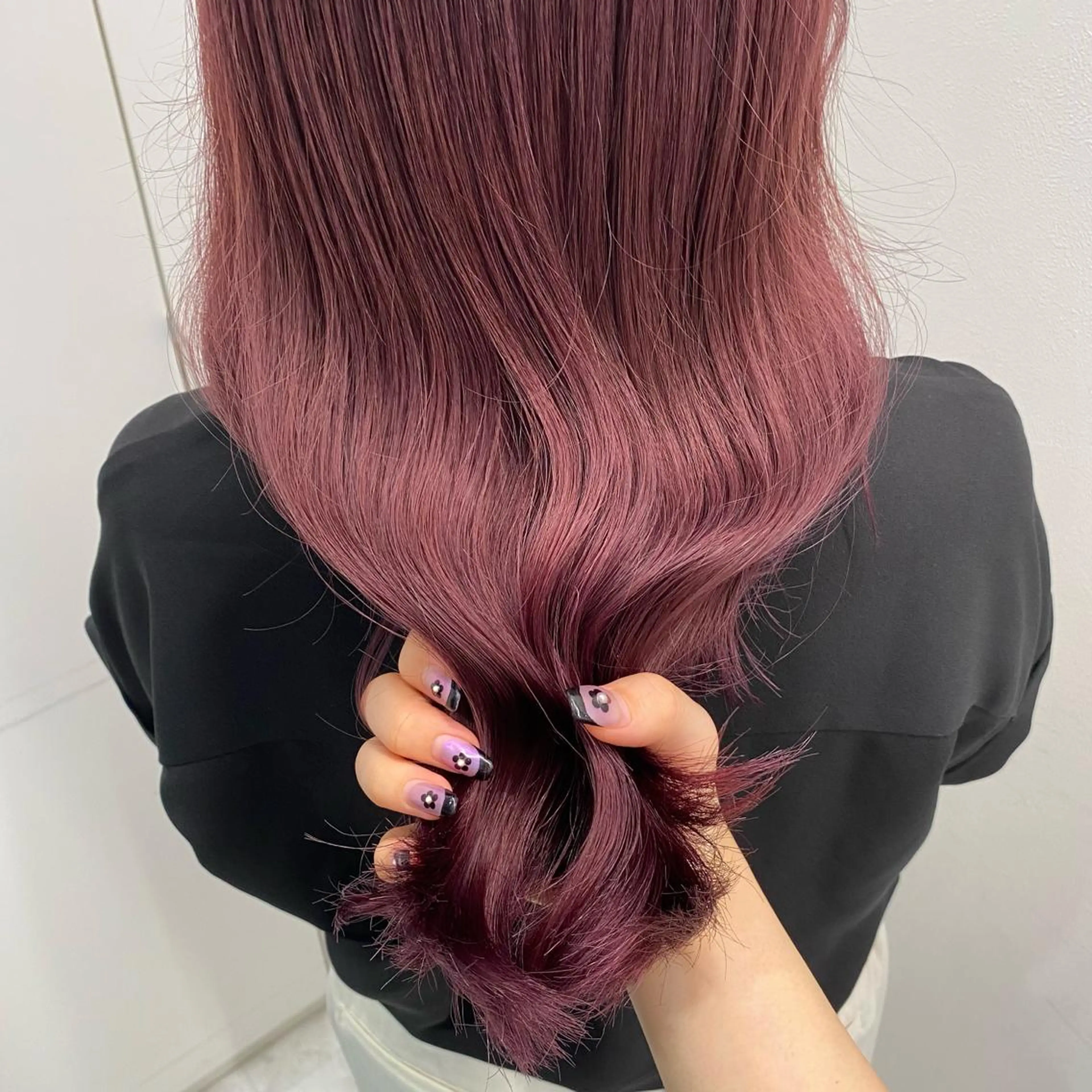 ロング カラー ヘアカラー トリートメント ヘッドスパ ヘアセット 韓国艶カラー🇰🇷 DISCO💙のヘアスタイル