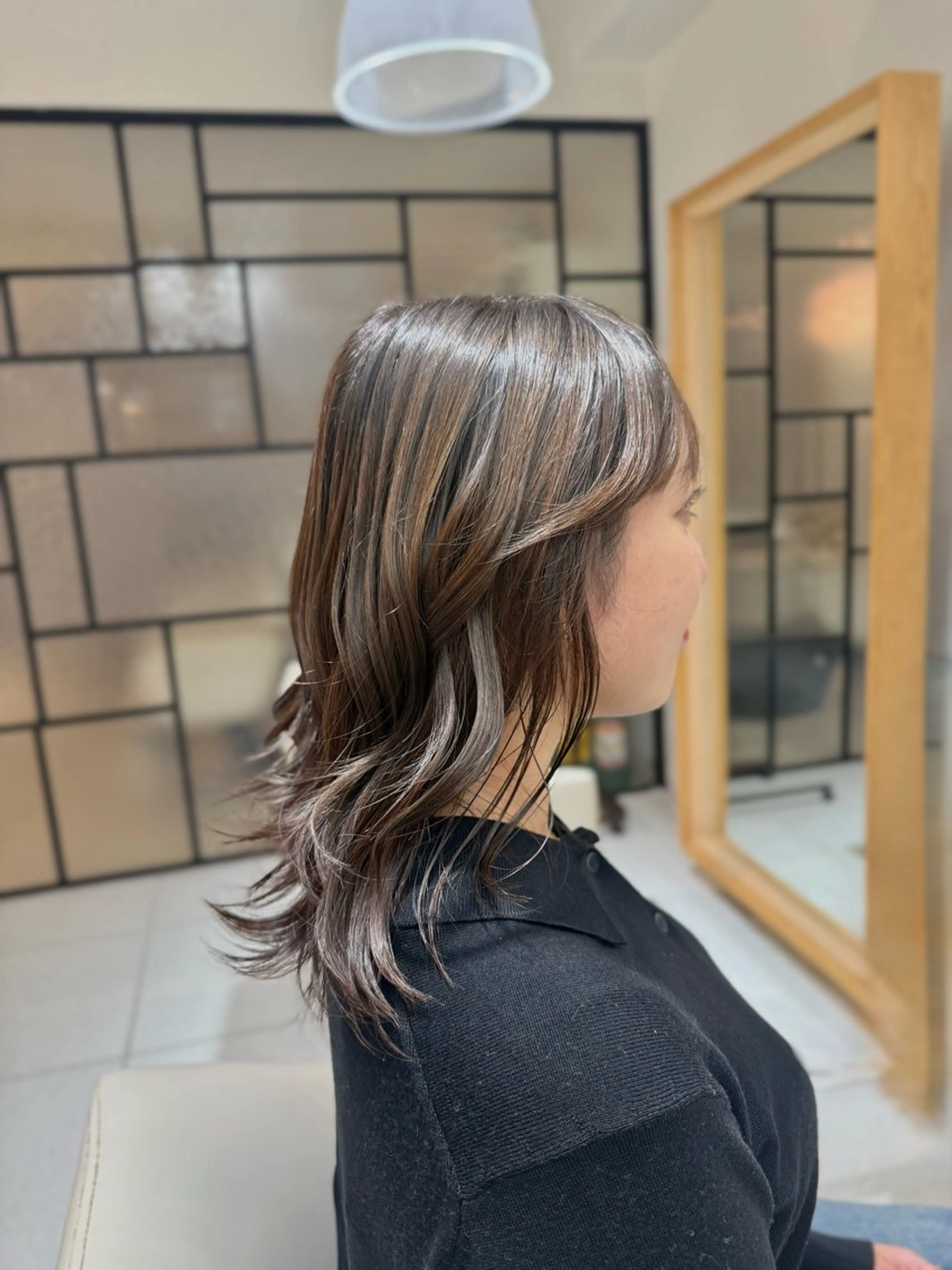 セミロング カラー カット ヘアカラー トリートメント 安永 涼のヘアスタイル