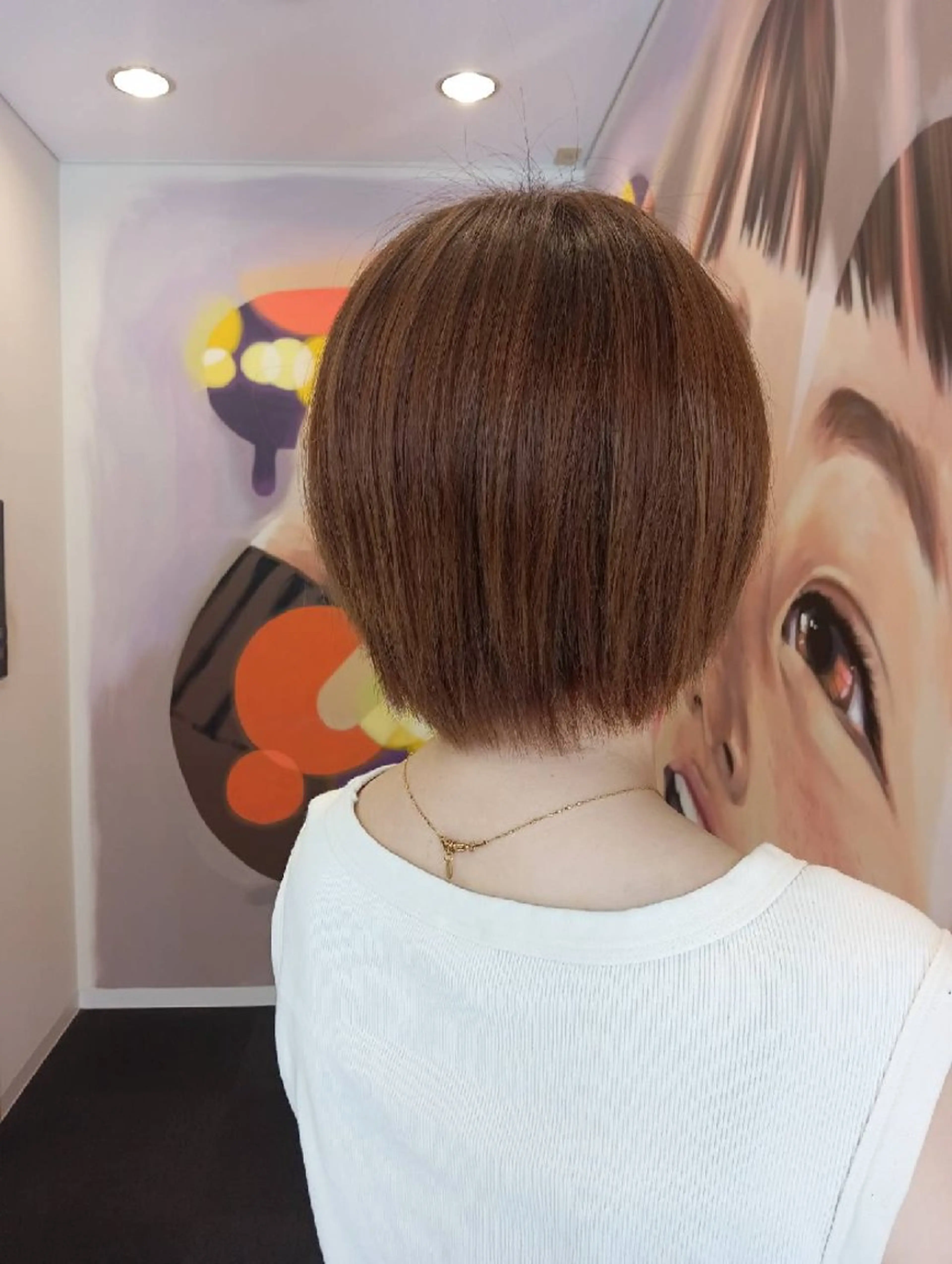 カット ヘアカラー トリートメント ステラ⭐️ トリートメント専門店のヘアスタイル