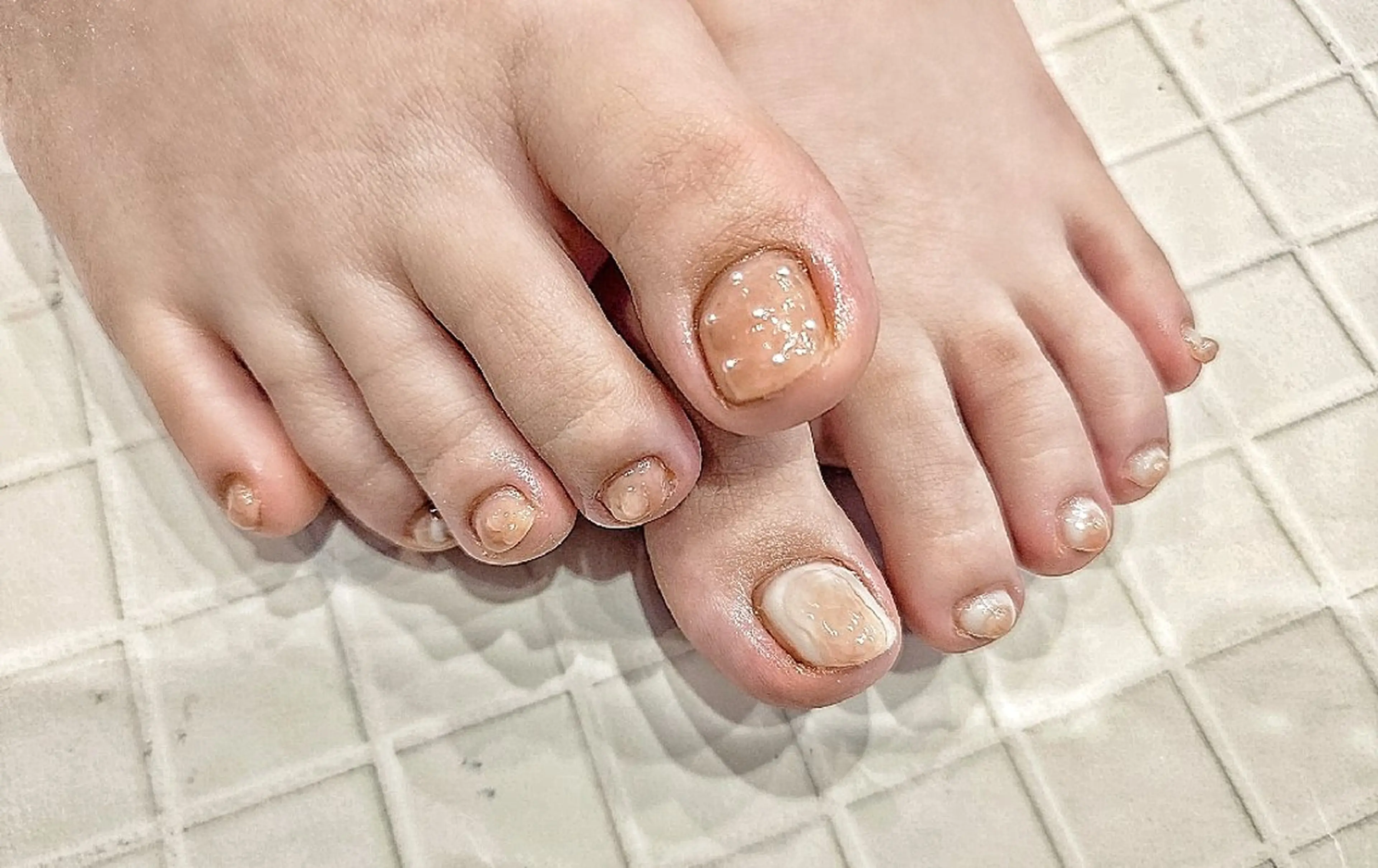 ネイル フットネイル 関口 友菜のヘアスタイル