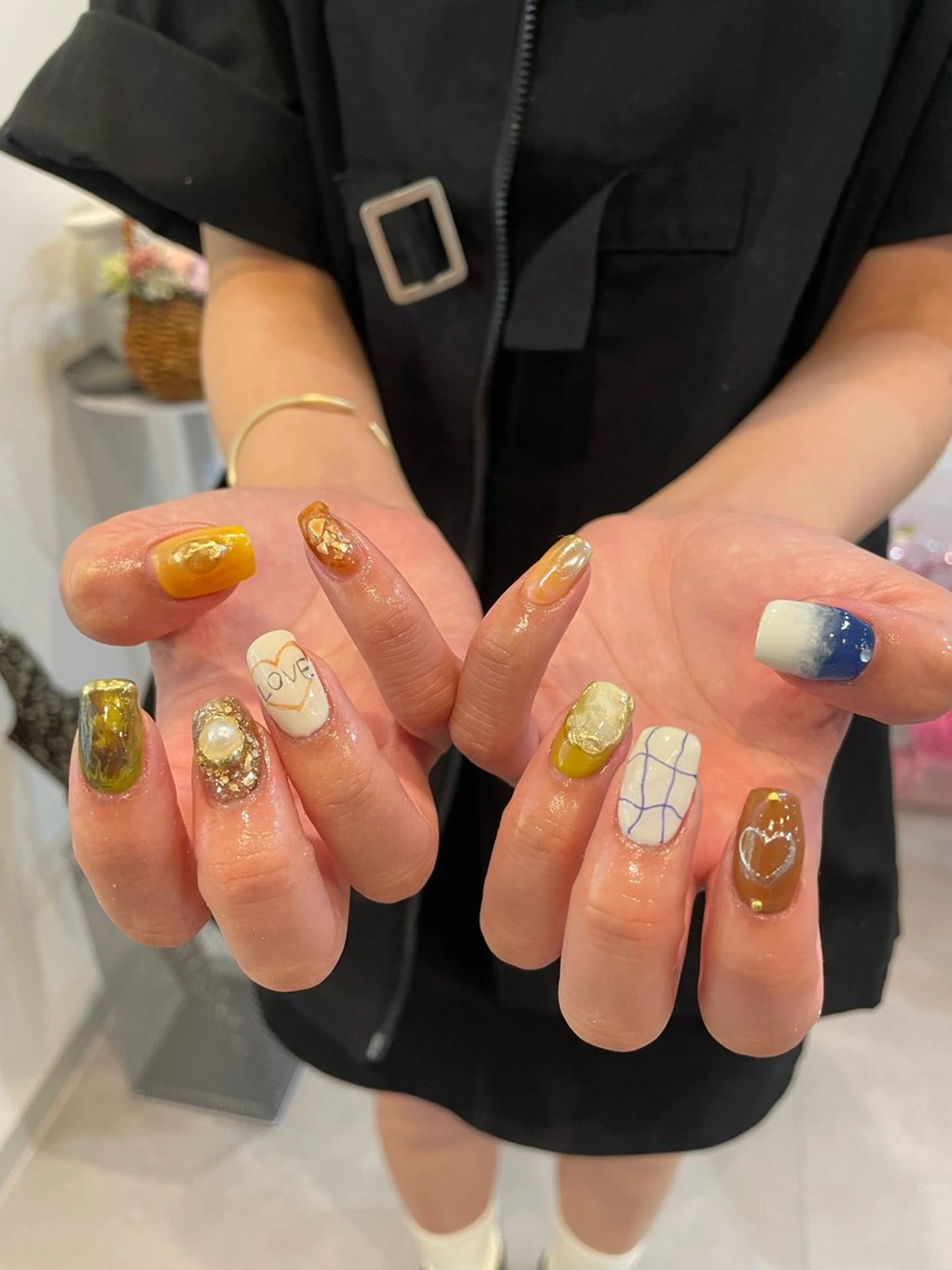 ネイル 束感まつ毛/ネイル/ LED♥KIRARAのマツエク・マツパデザイン