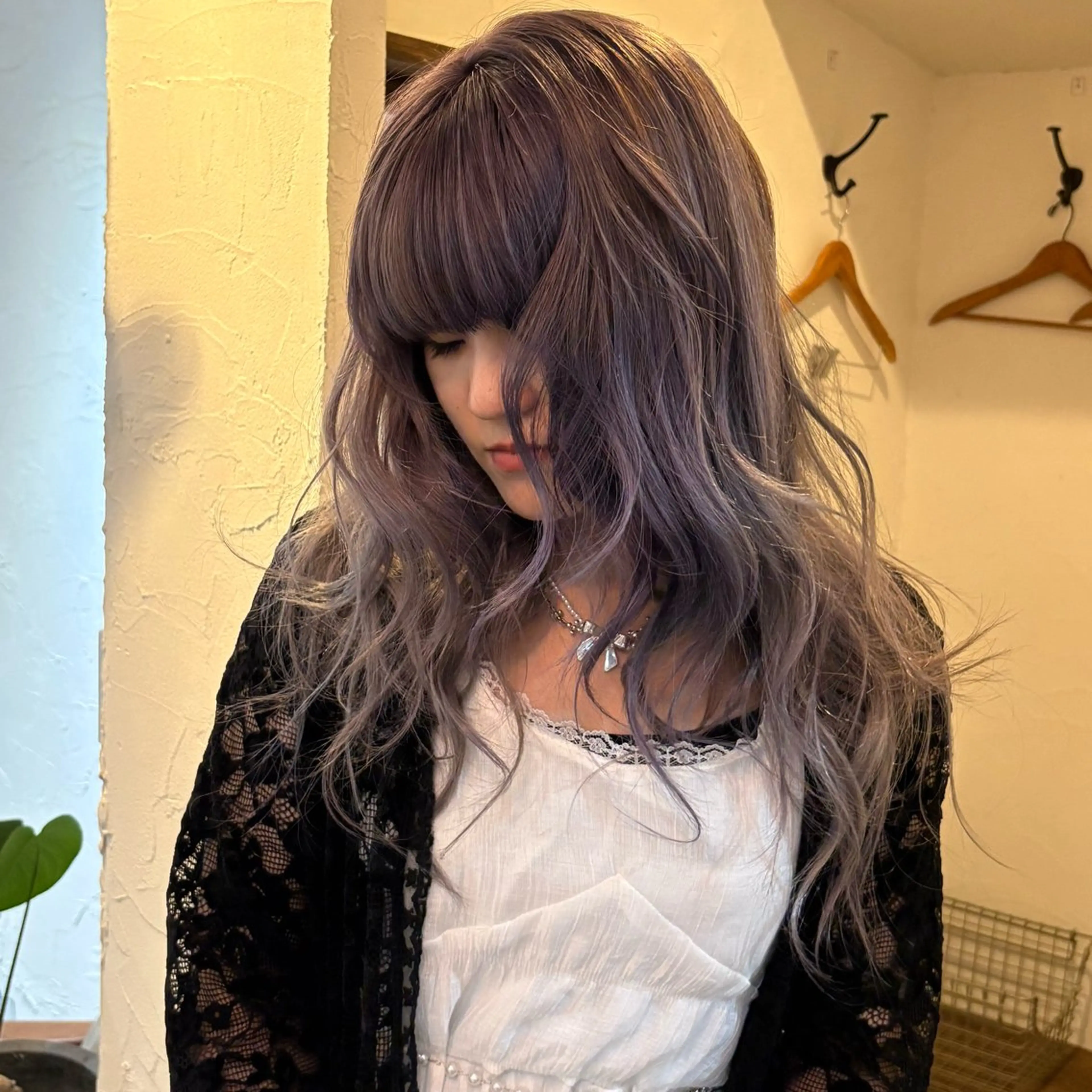 ロング ヘアカラー Miyazaki Minoriのヘアスタイル