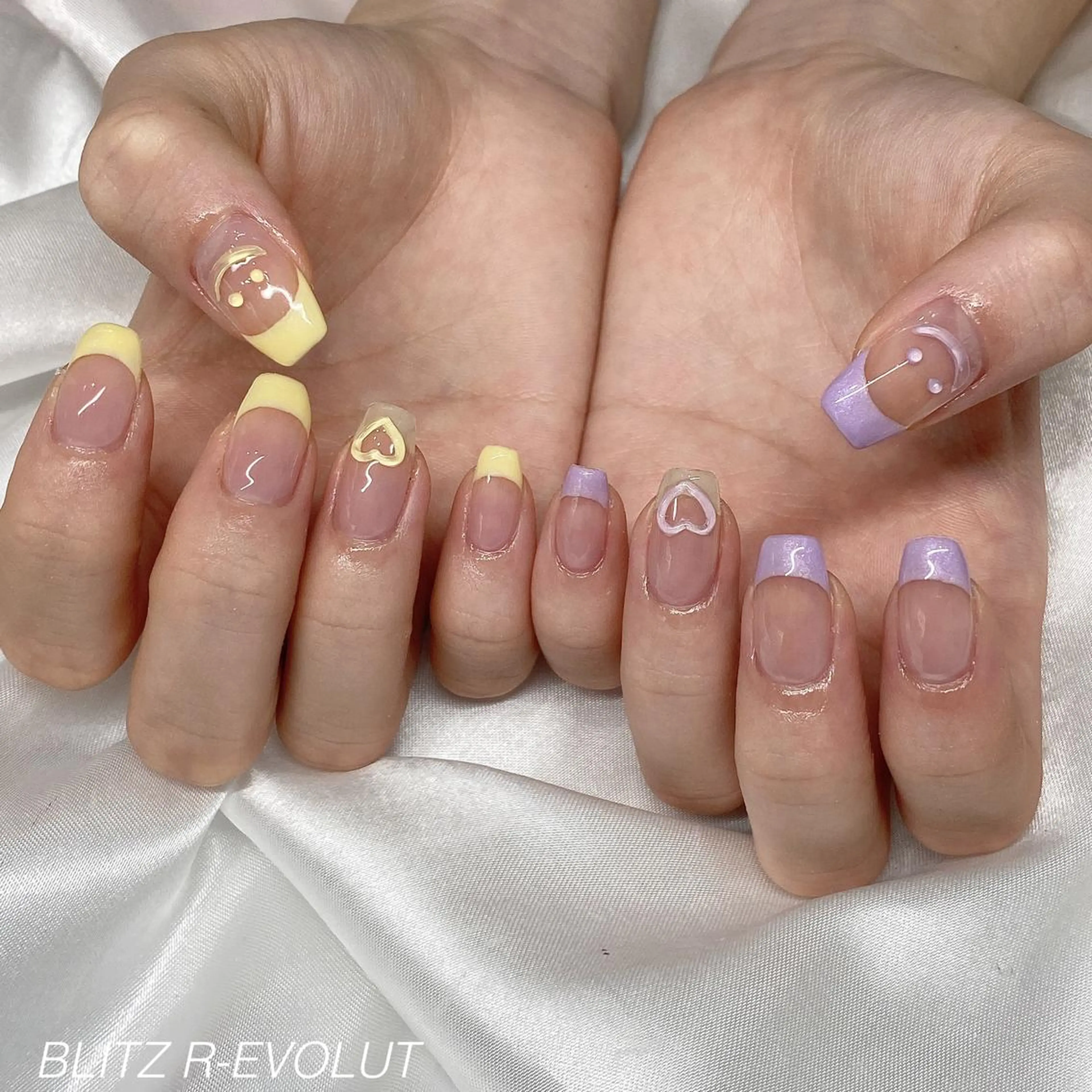 ネイル ☁️BLITZ 🎀笠原雪音🎀のネイルデザイン