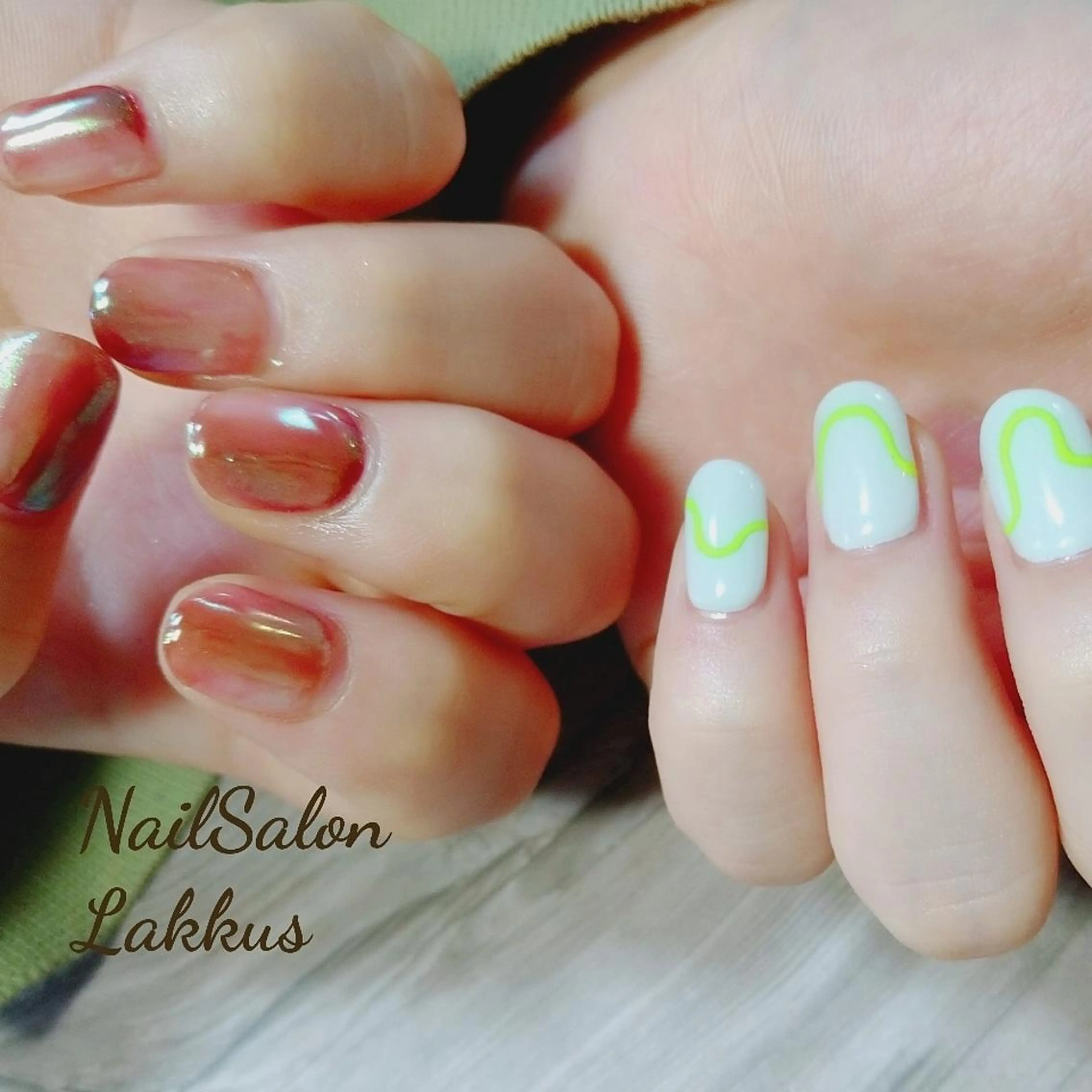 ネイル ミラーネイル Lakkus N－Aのネイルデザイン