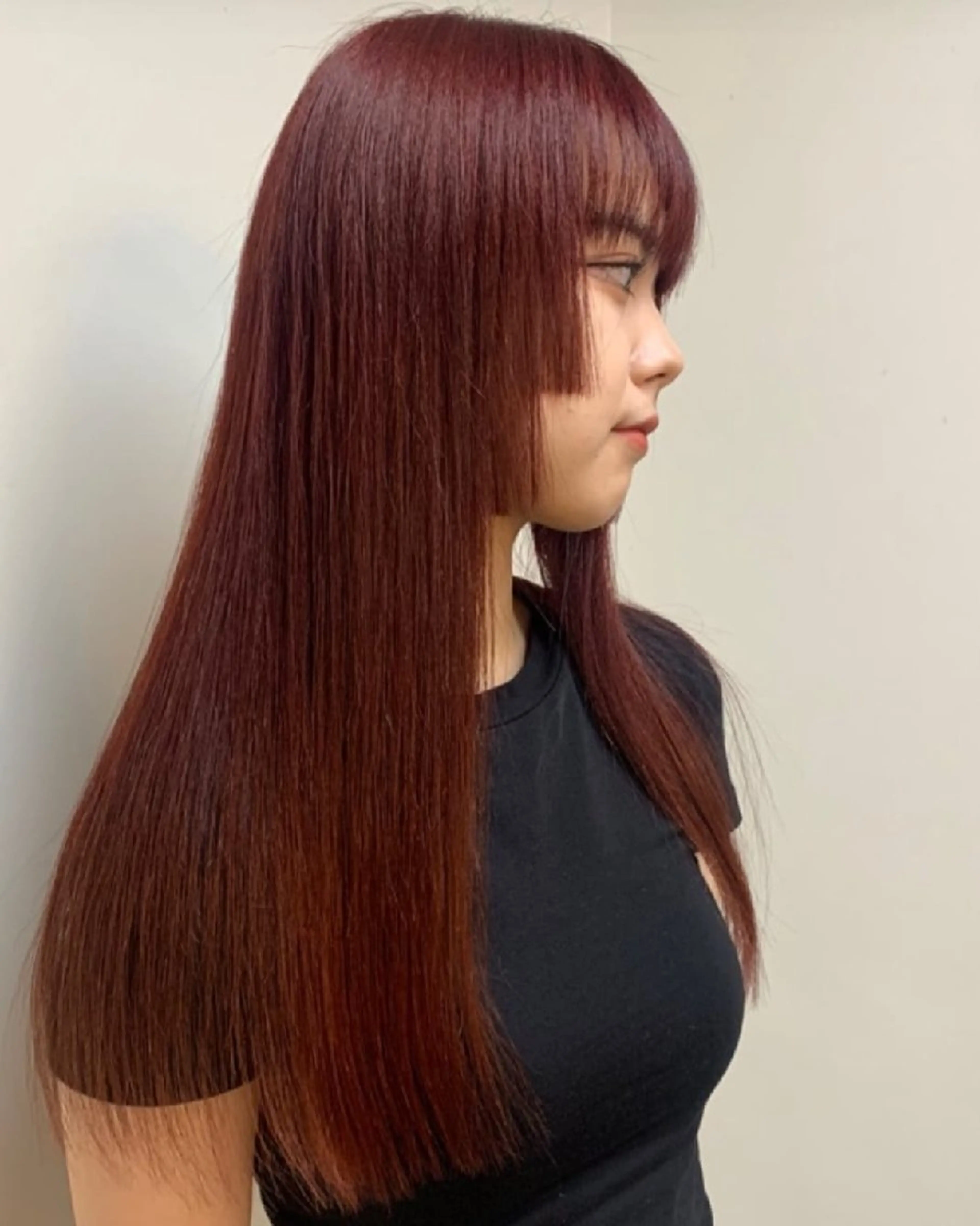 ロング fand AKANE のヘアスタイル