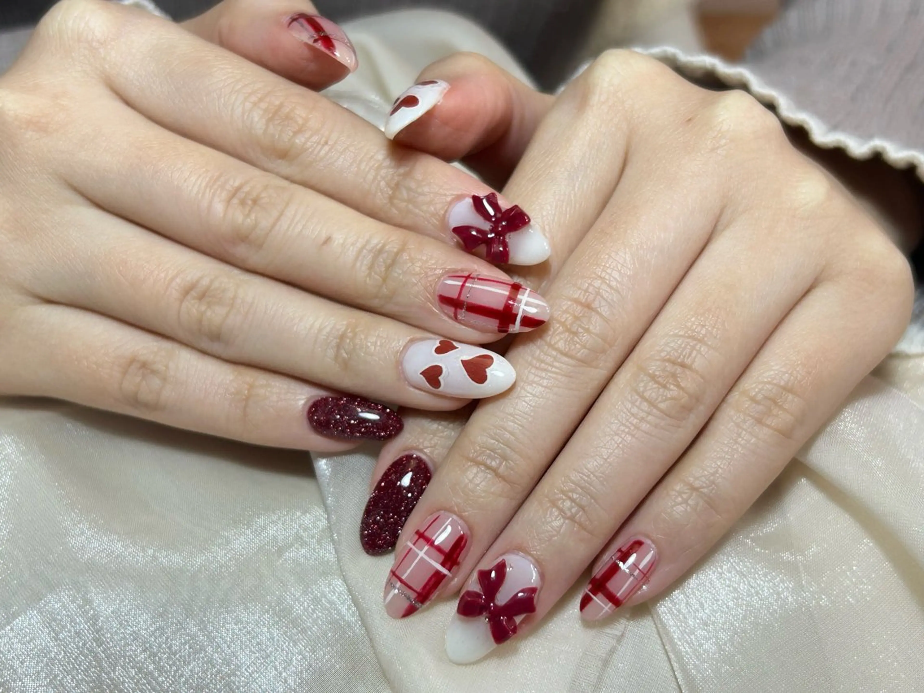 ネイル ハンドネイル ネイルサロンエクラ ななのネイルデザイン