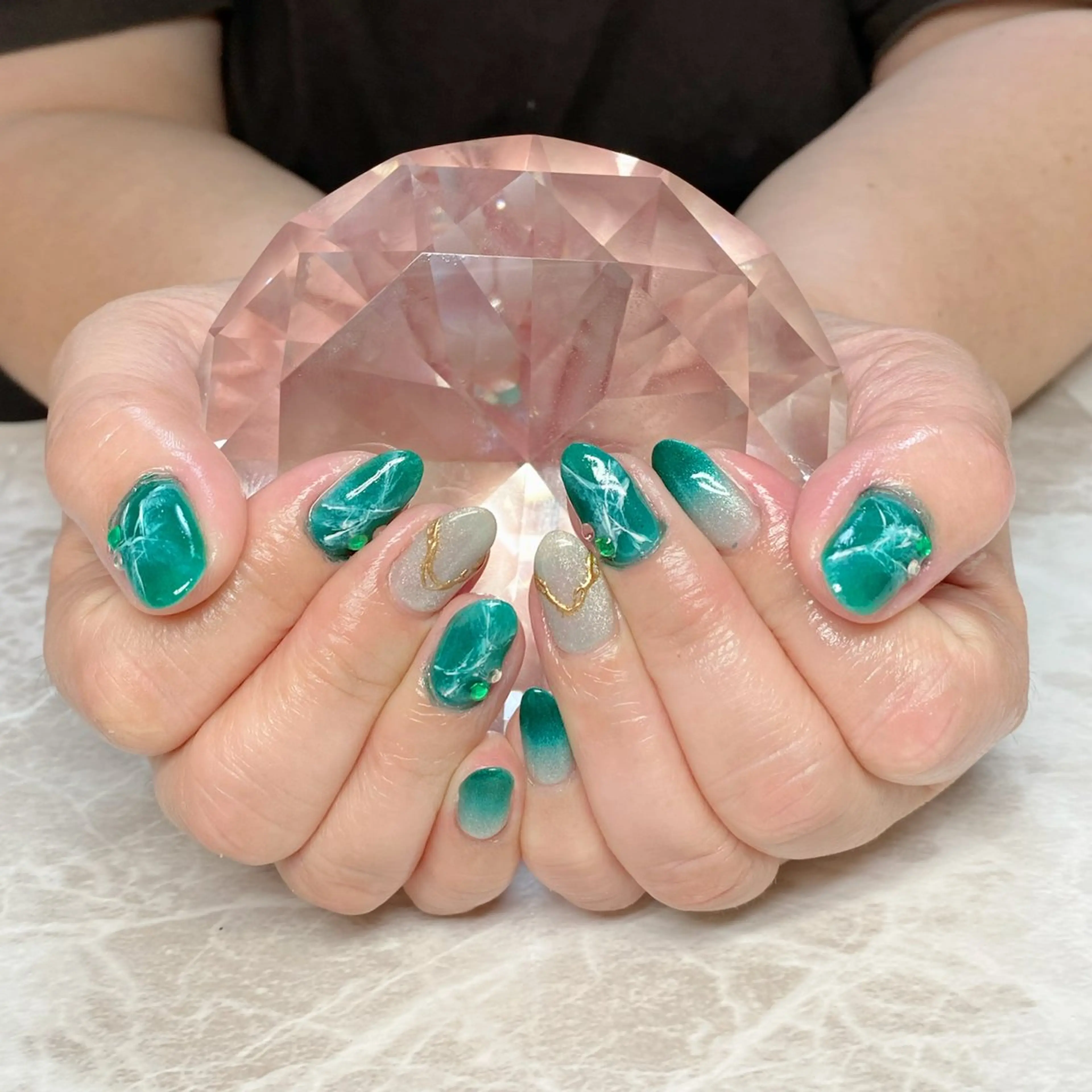 ネイル ハンドネイル ゆぴねいる所属・ゆぴねいる yupinailのネイルデザイン