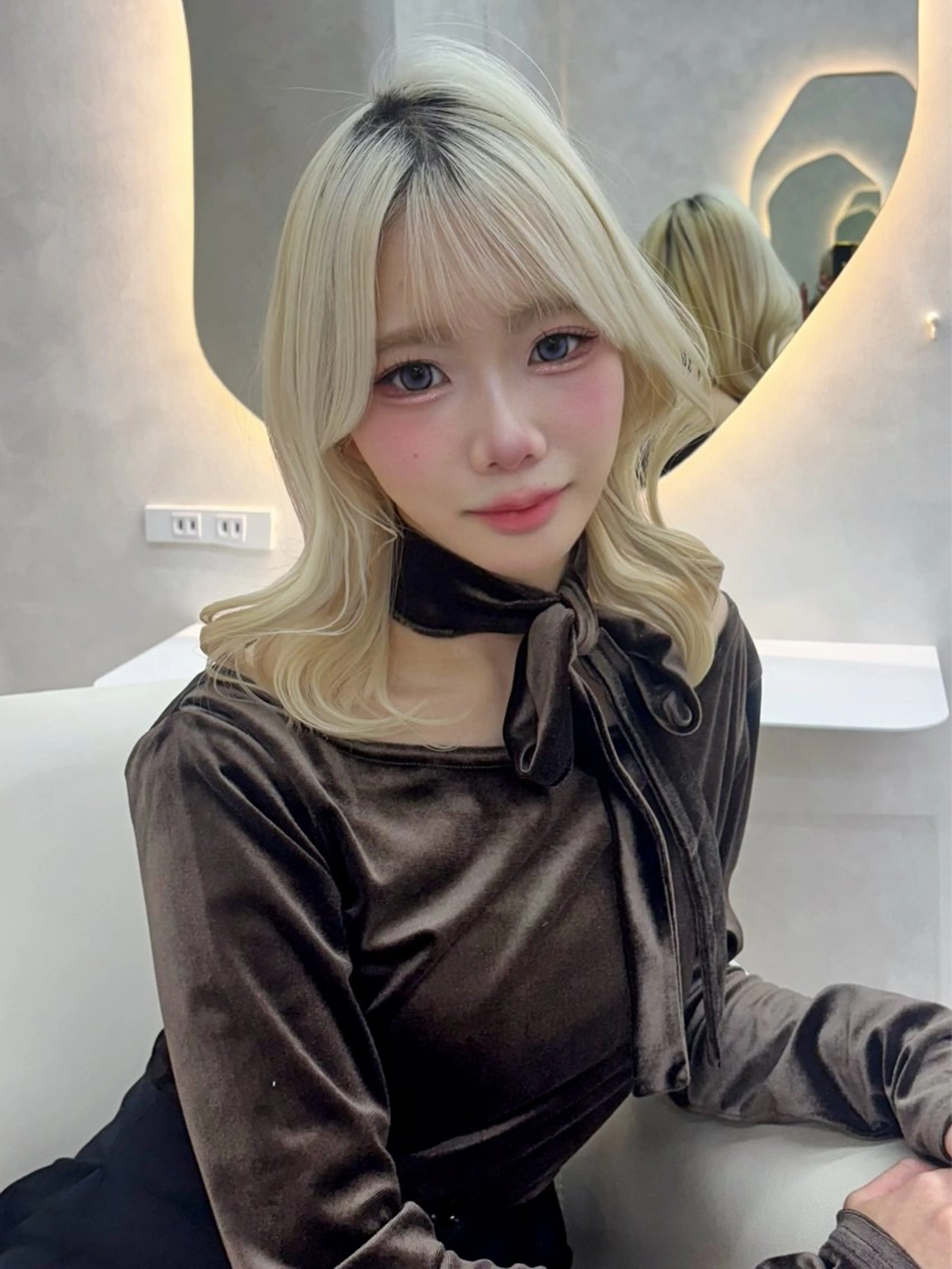 セミロング カラー パーマ ヘアアレンジ メンズ ヘアカラー トリートメント 🤍韓国風/艶髪🤍 鳥越美羽のヘアスタイル