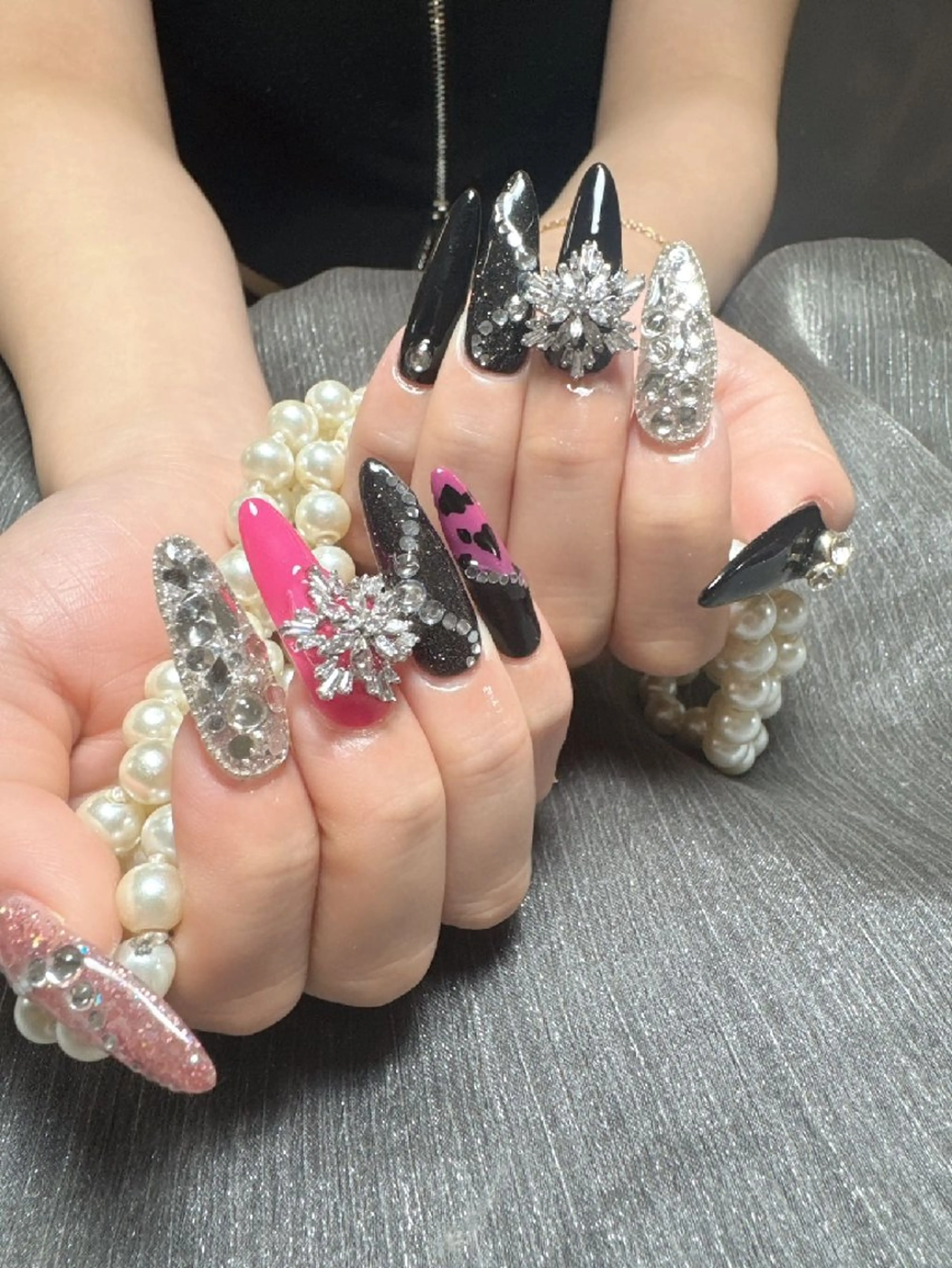 ネイル ENsalon AKIRAのネイルデザイン