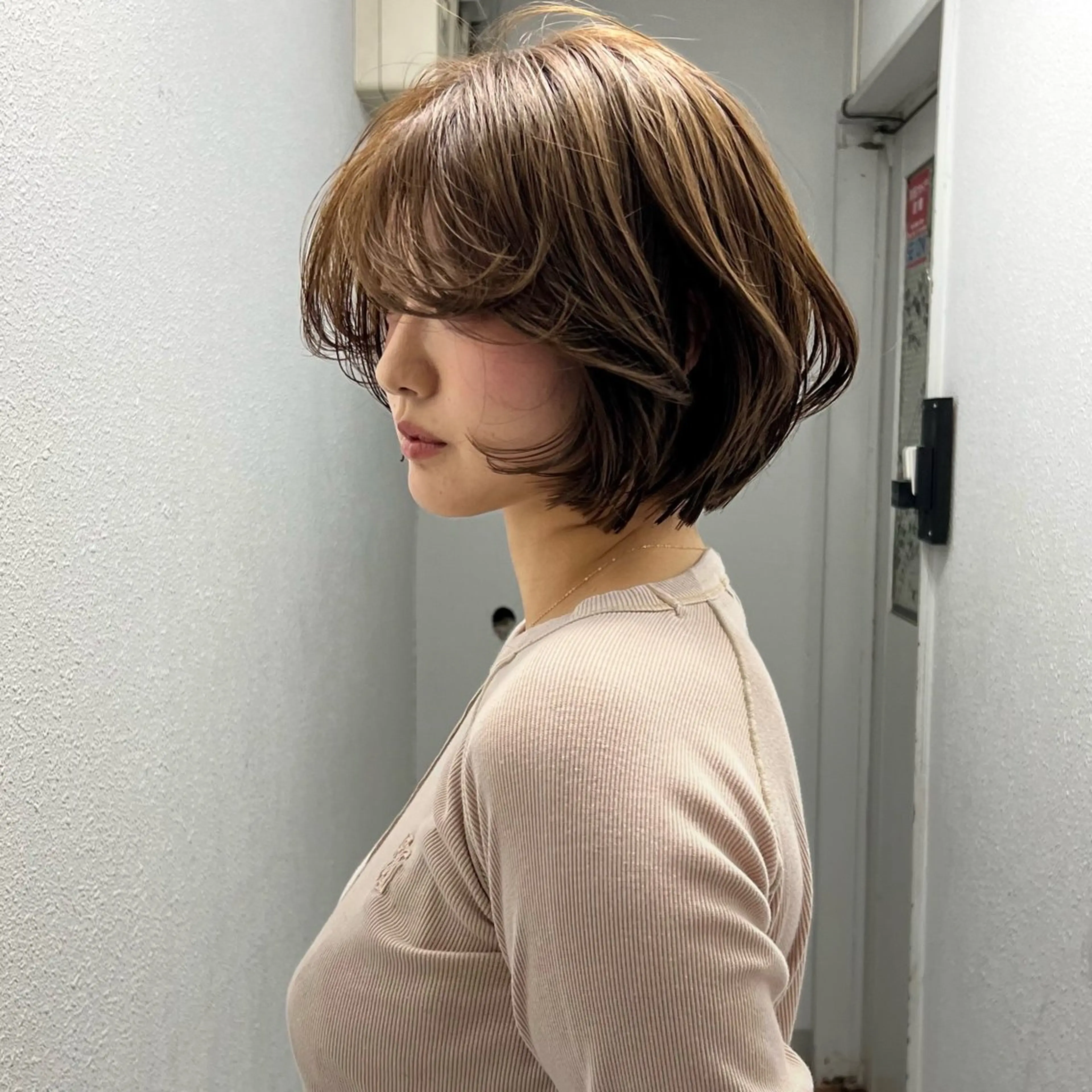 ショート Hz/金子 亮/レイヤーカットのヘアスタイル