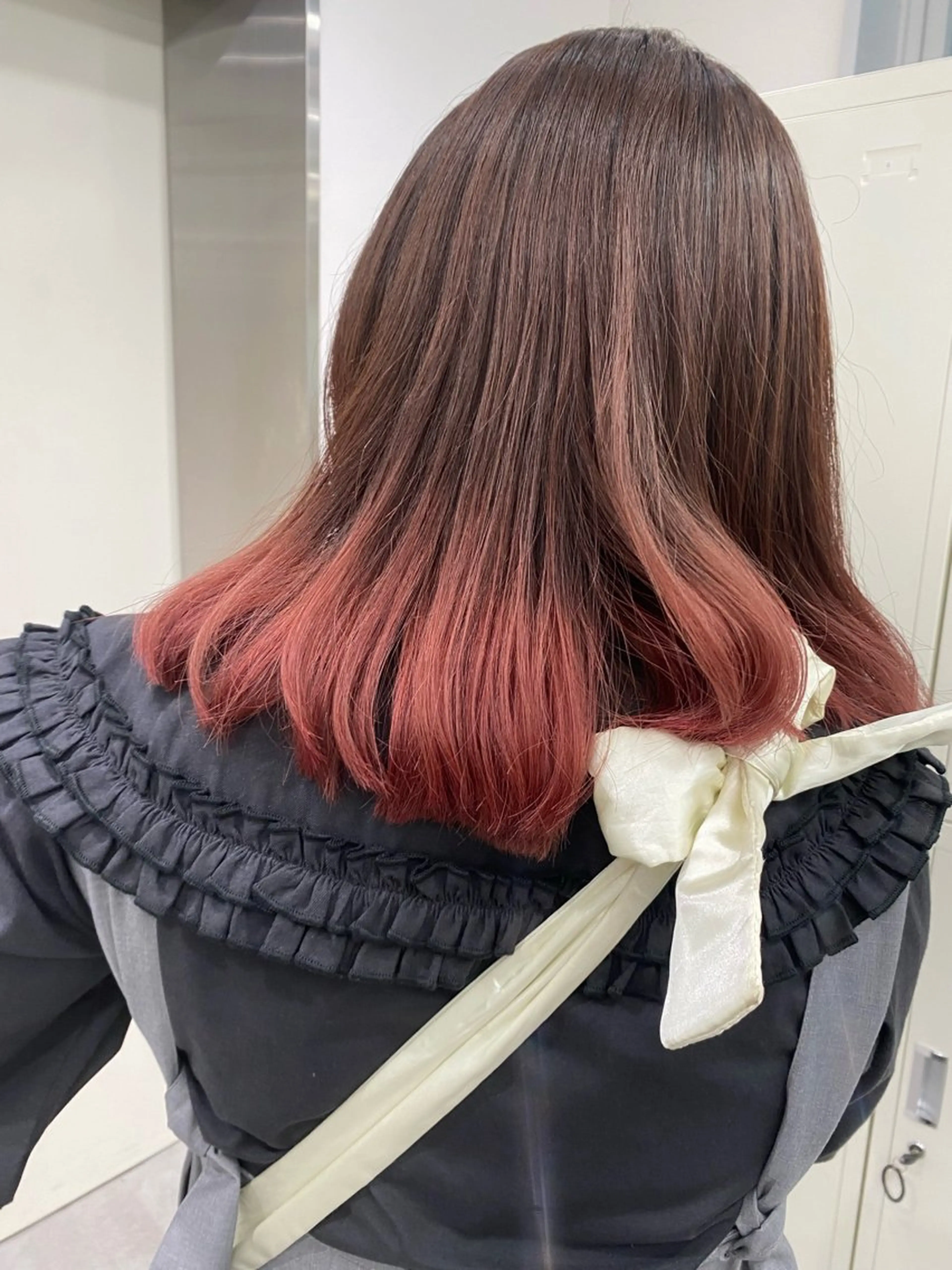 カラー グラデーションカラー dot .tokyo所属・中村 彩夏のヘアスタイル