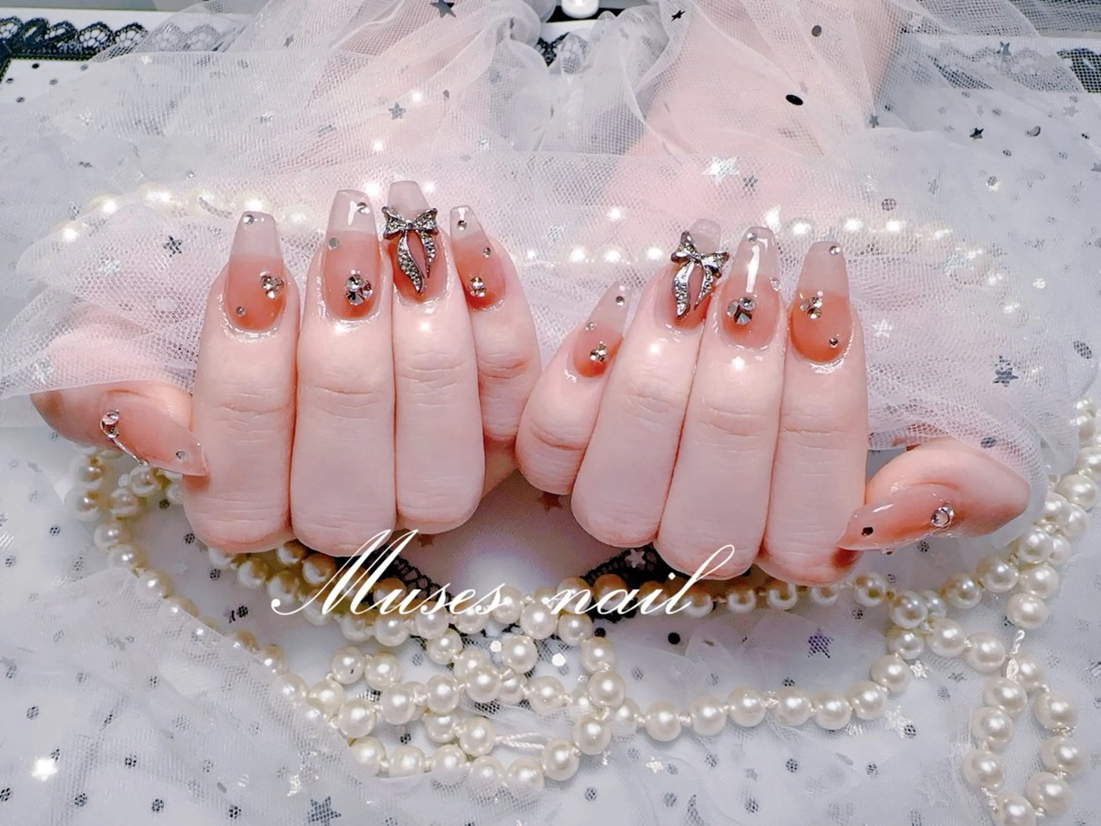 ネイル オーロラネイル チークネイル 長さ出し フレンチネイル ジェルネイル MUSES  NAIL  SALON所属・MUSES ネイルのネイルデザイン