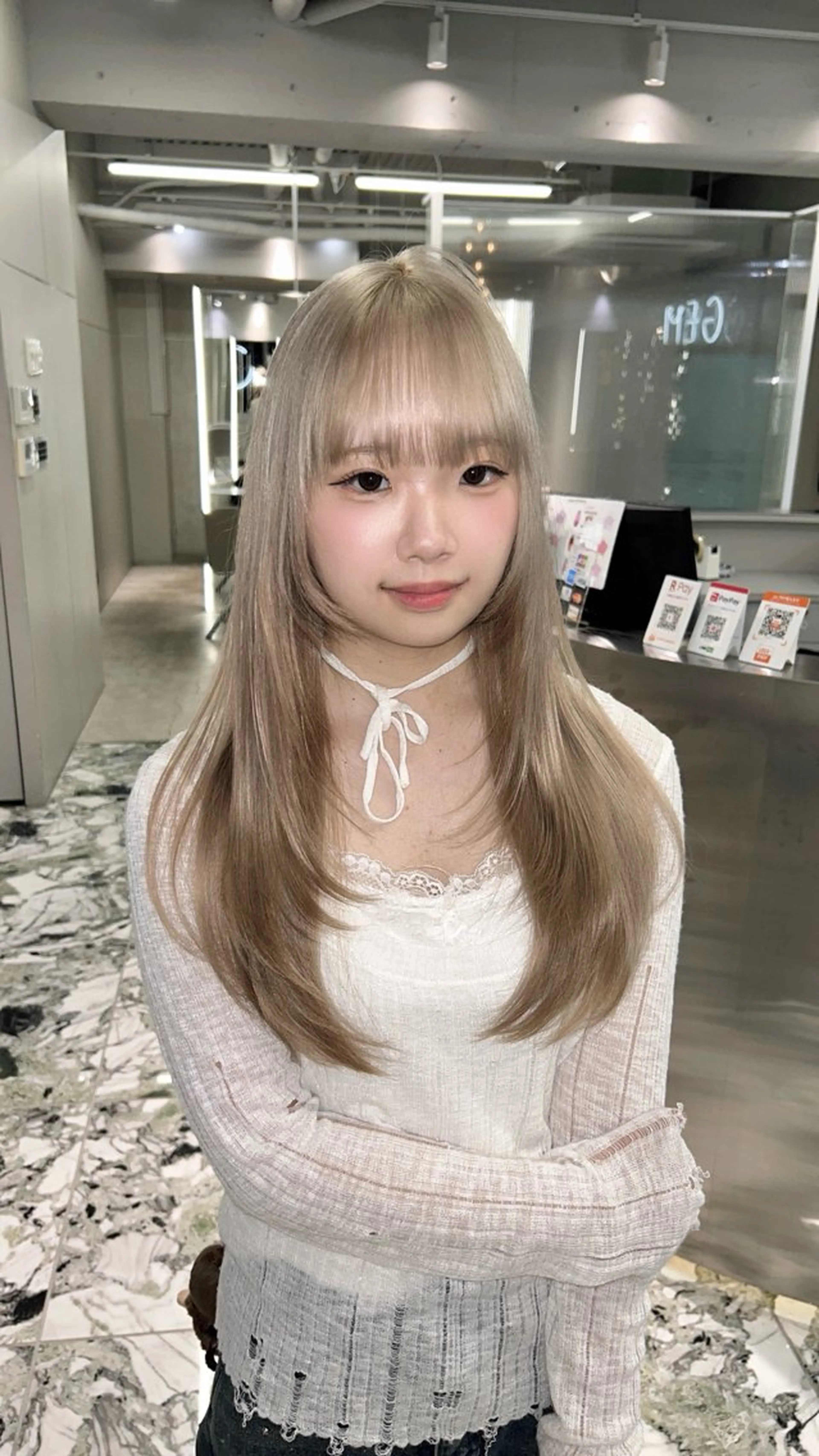 ロング カラー ベージュカラー ブリーチ ミルクティーベージュ ヘアカラー GEM/名駅 wakanaのヘアスタイル