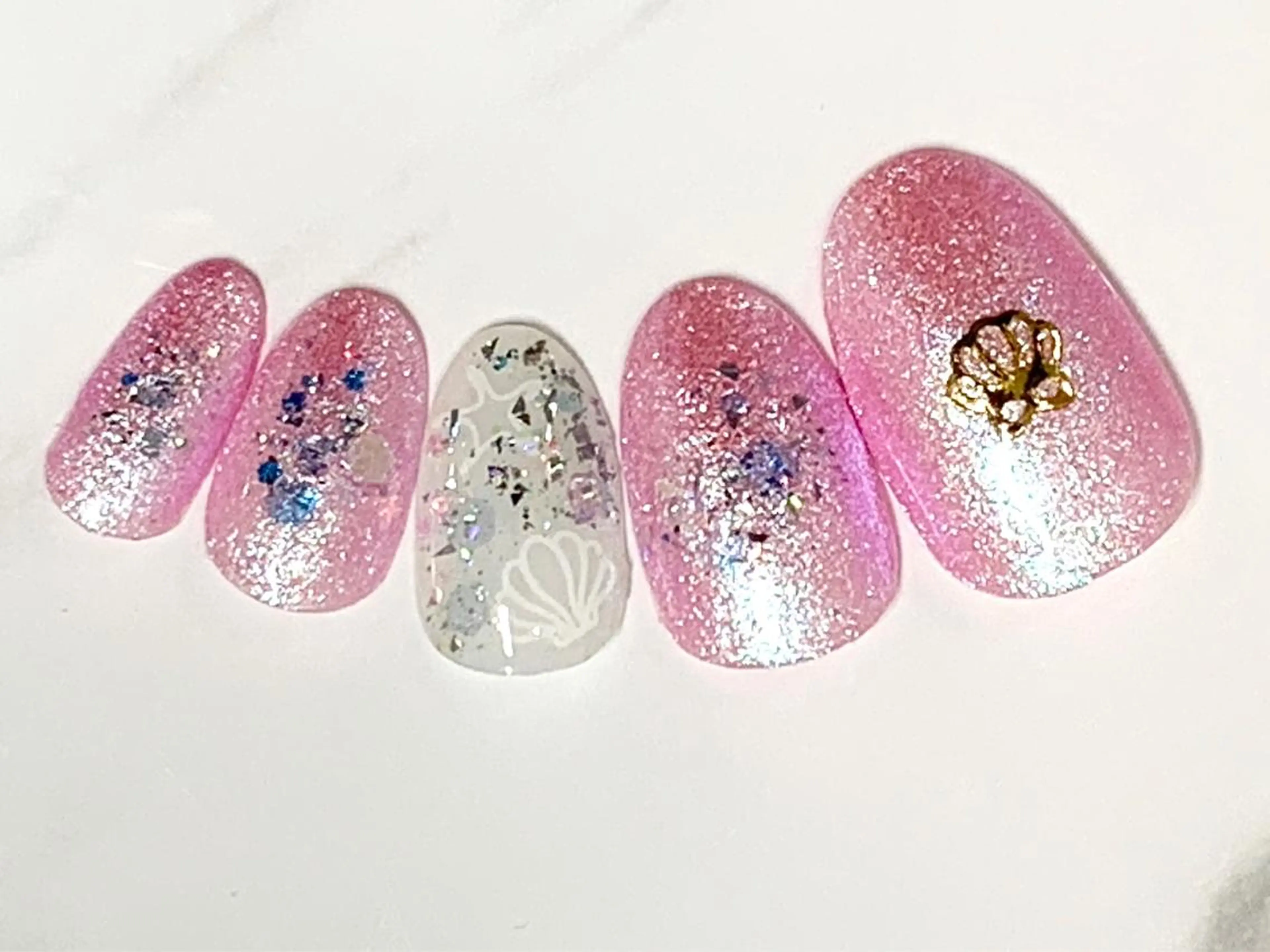 ネイル ネイリスト シンのネイルデザイン