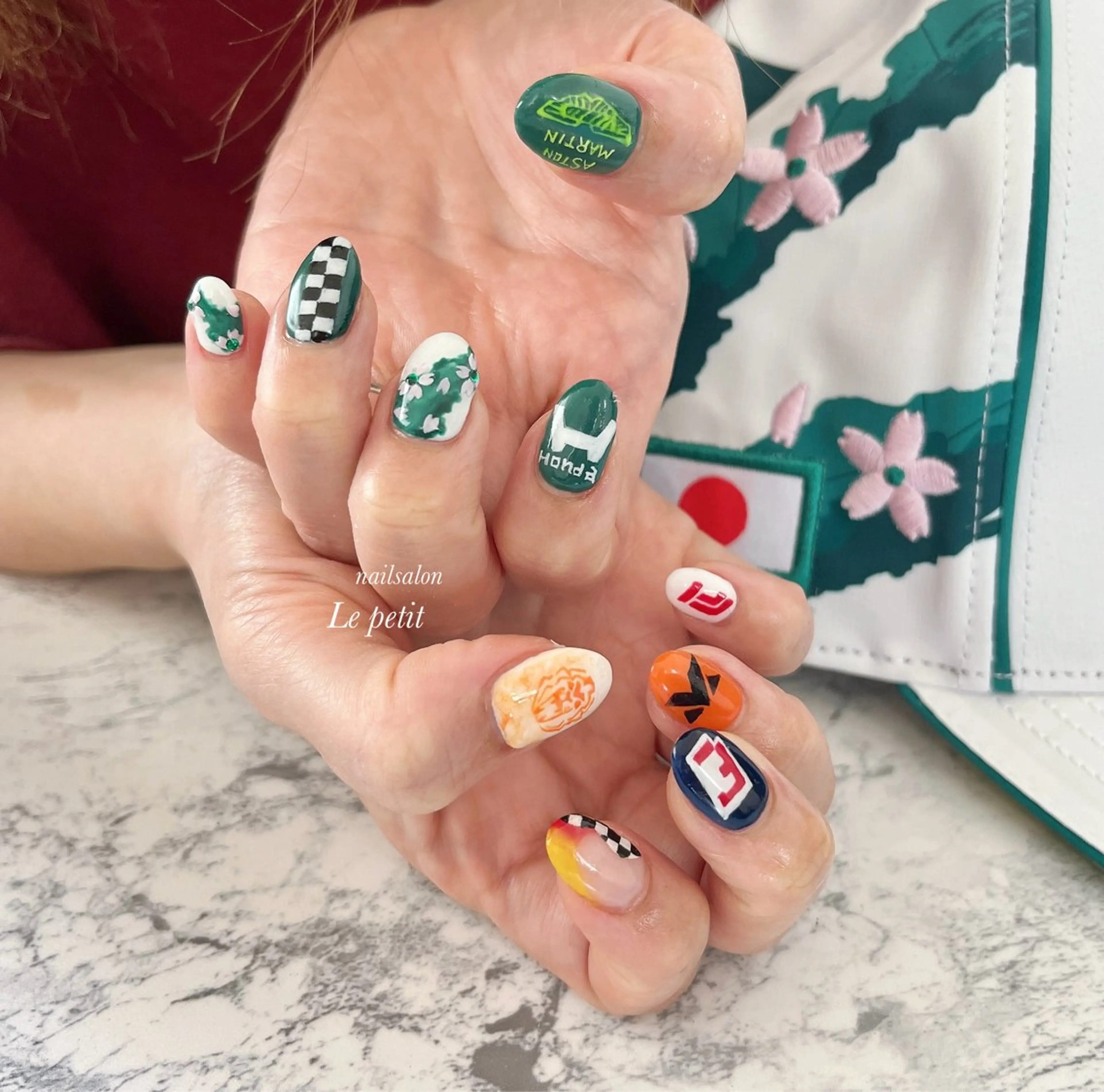 ネイル 石野 広佳のネイルデザイン