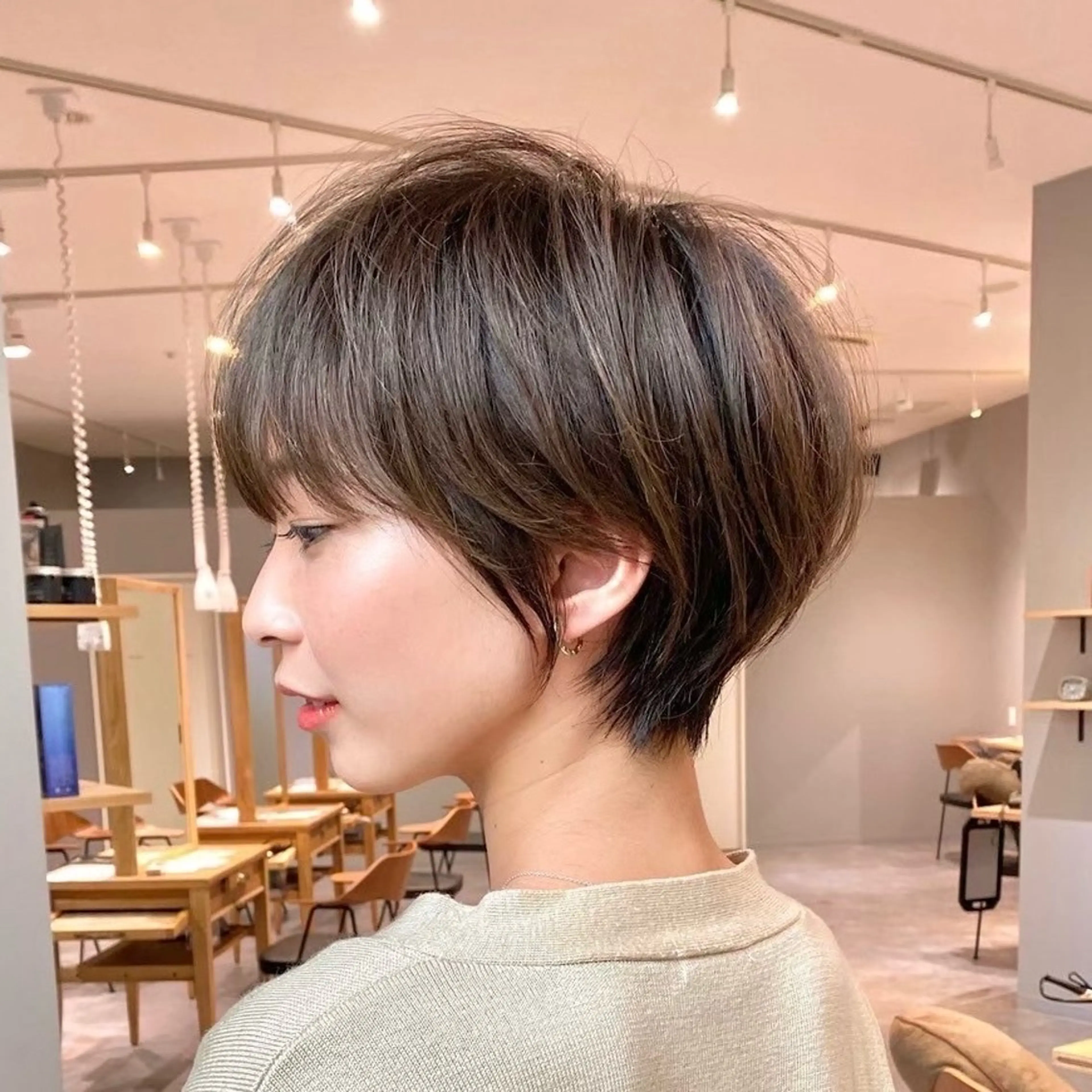【早朝8:00​〜​限定‼️】ショートカット💇‍♀️の写真