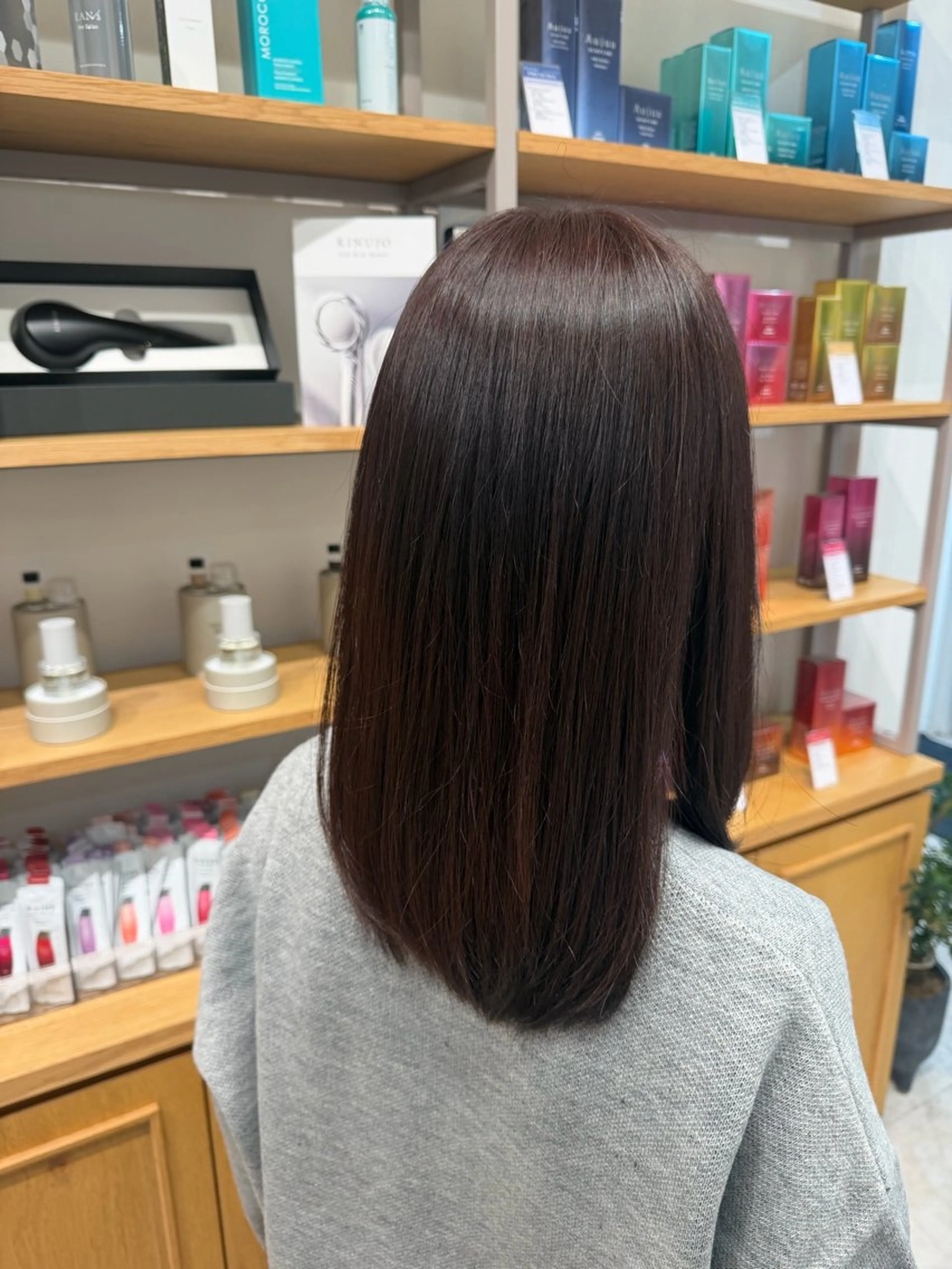 カラー ブラウンカラー イルミナカラー ラベンダーカラー ヘアカラー LiL  HAIR & SMILE新浜店所属・小林 千咲都のヘアスタイル
