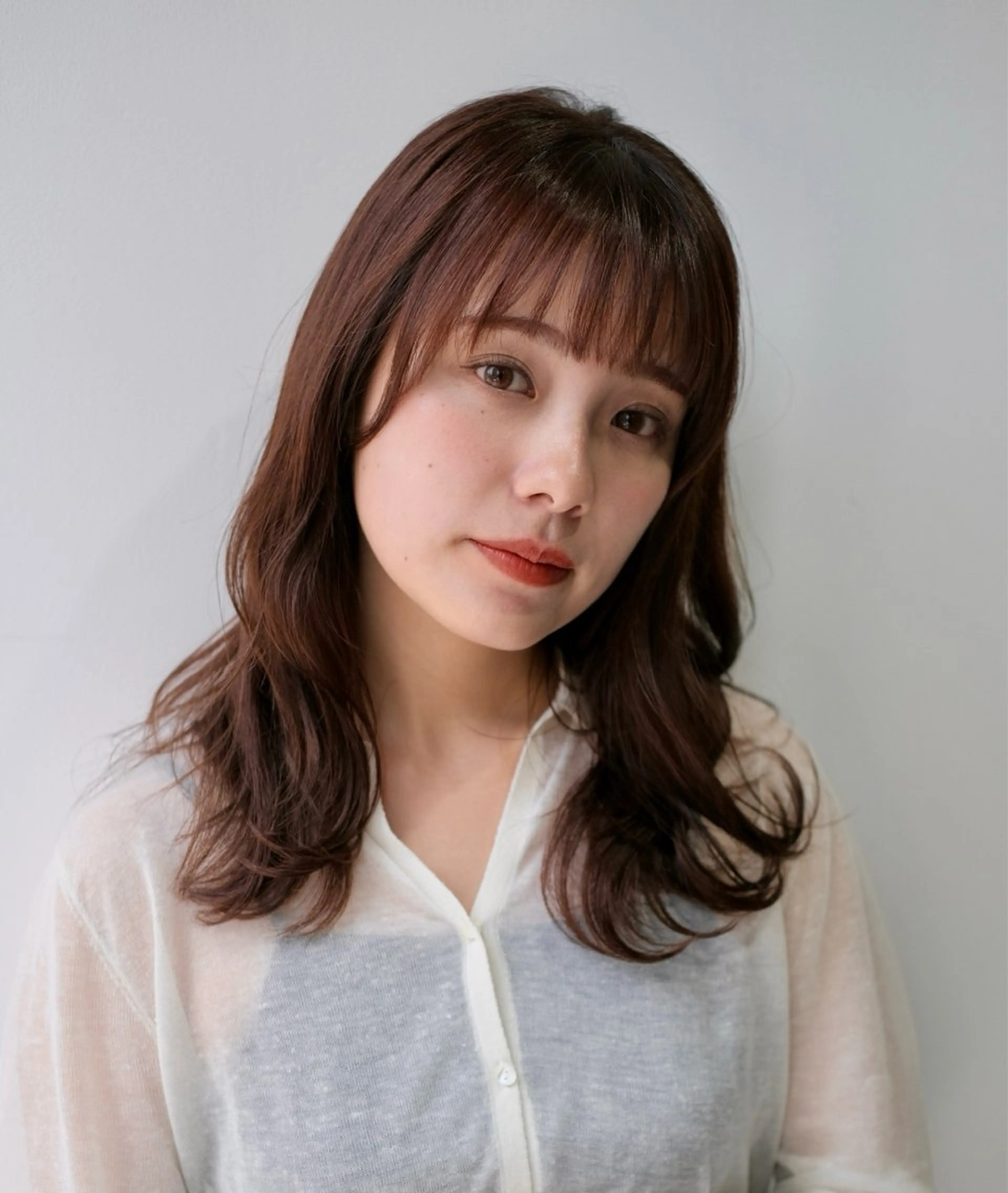 セミロング カラー 🌿似合わせブリーチ 小俣　来🌿のヘアスタイル