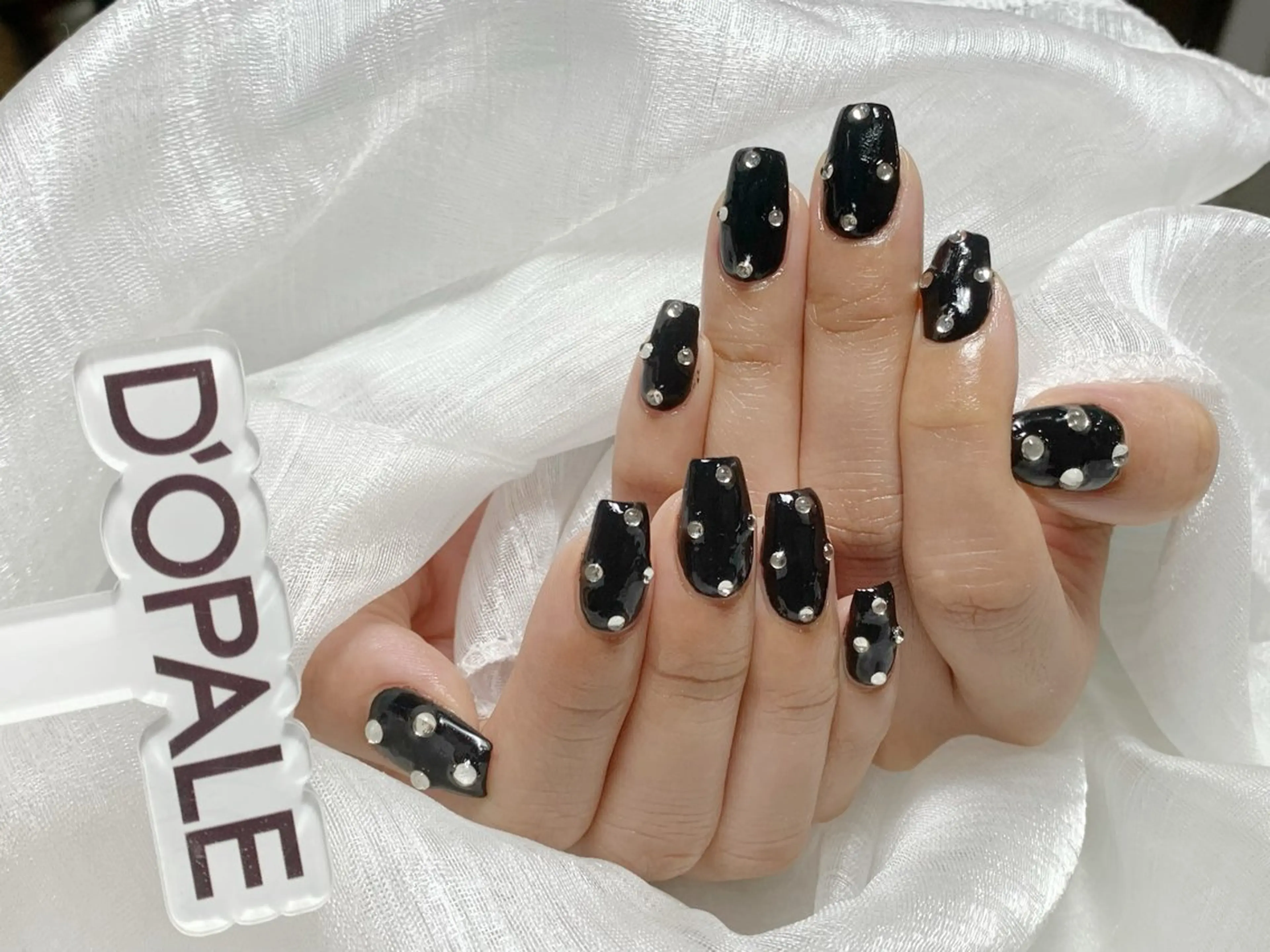 ネイル U·Mi nail salon所属・U·Mi 上野御徒町容のネイルデザイン