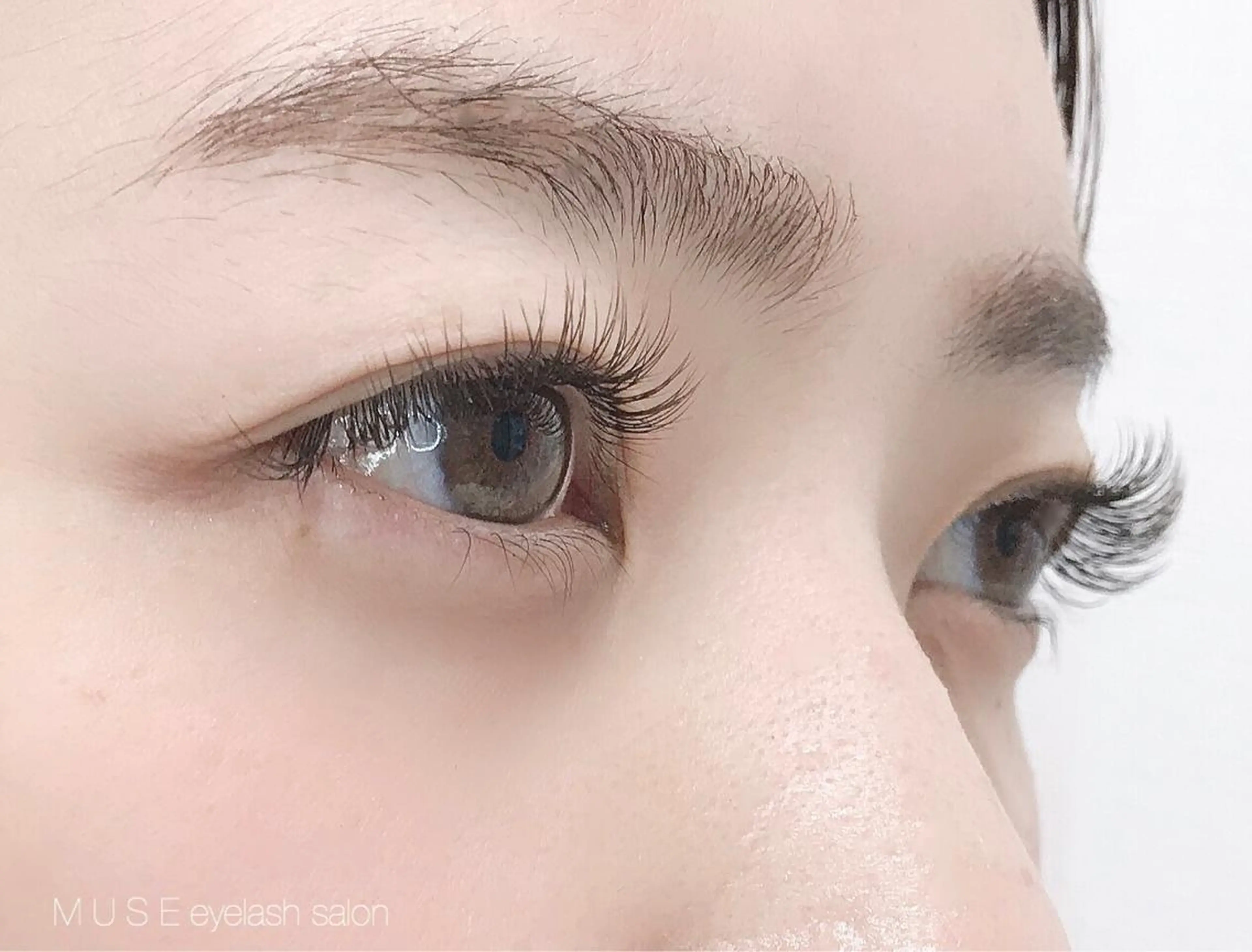 マツエク・マツパ カラーマツエク ナチュラル MUSE  eyelash salon所属・MUSE八王子南口 徒歩1分のマツエク・マツパデザイン