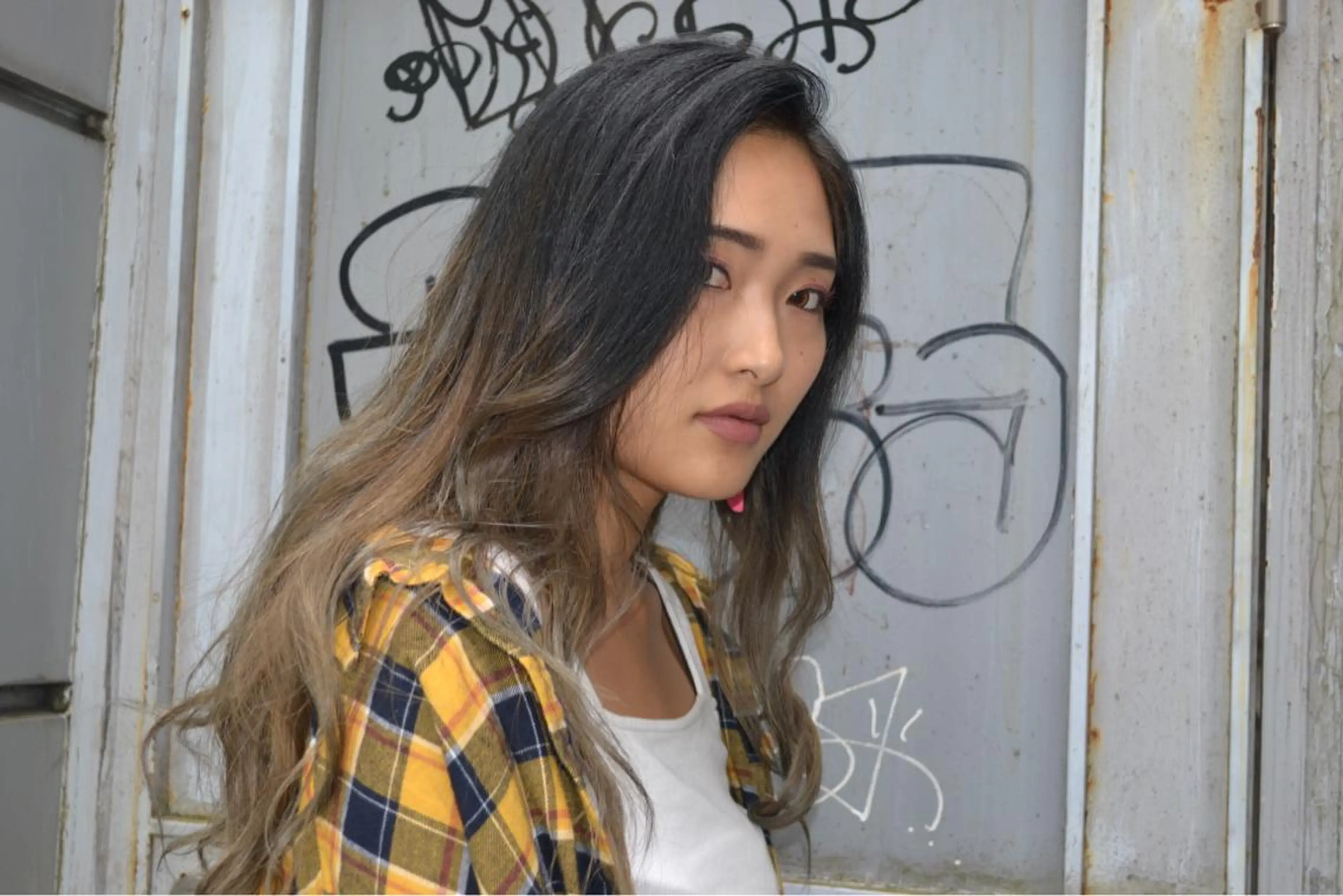 ロング ロング ブリーチ/レイヤー 🌻Mutsumiのヘアスタイル