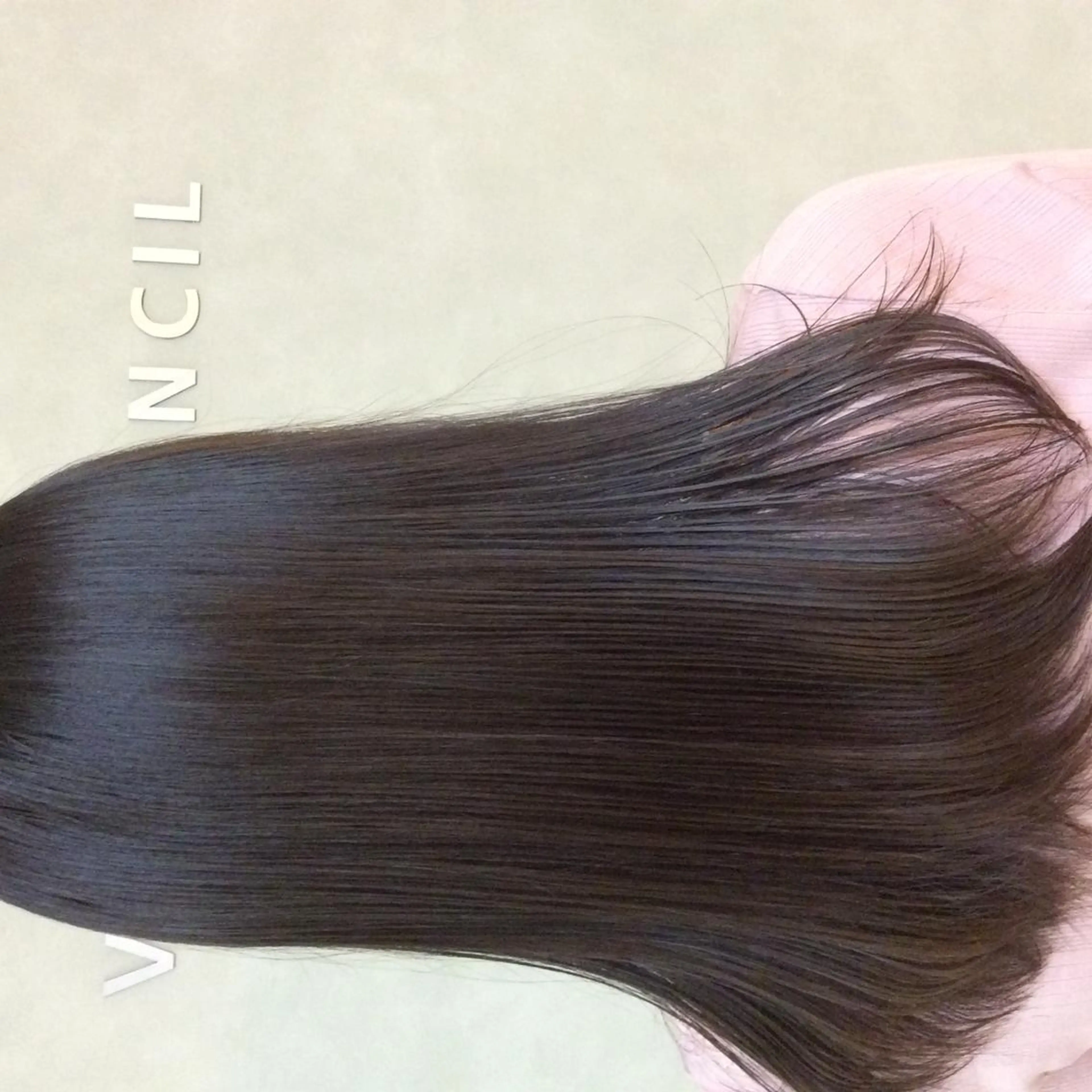 セミロング 吉田 恒のヘアスタイル