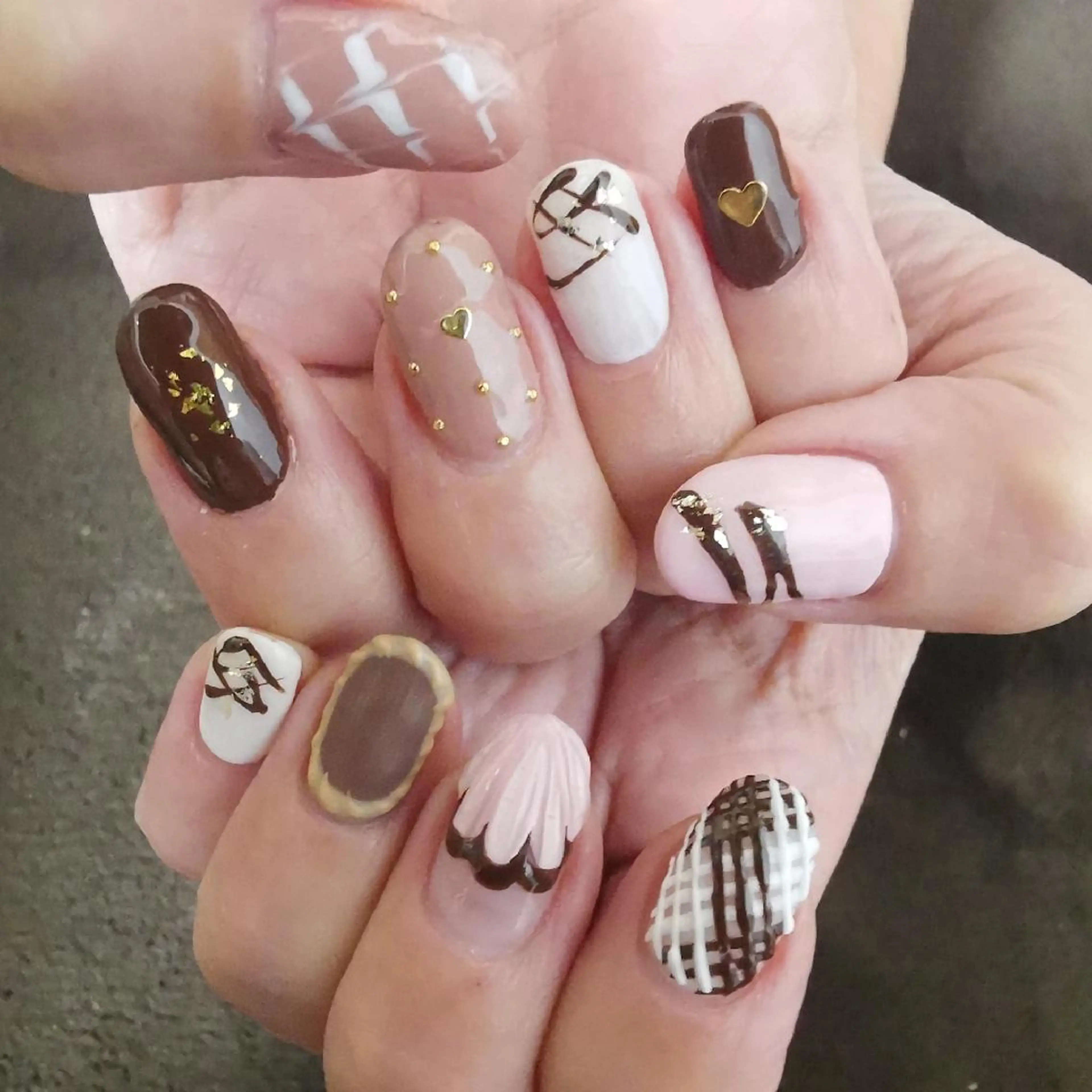 ネイル バレンタイン ハンドネイル reve あやののネイルデザイン