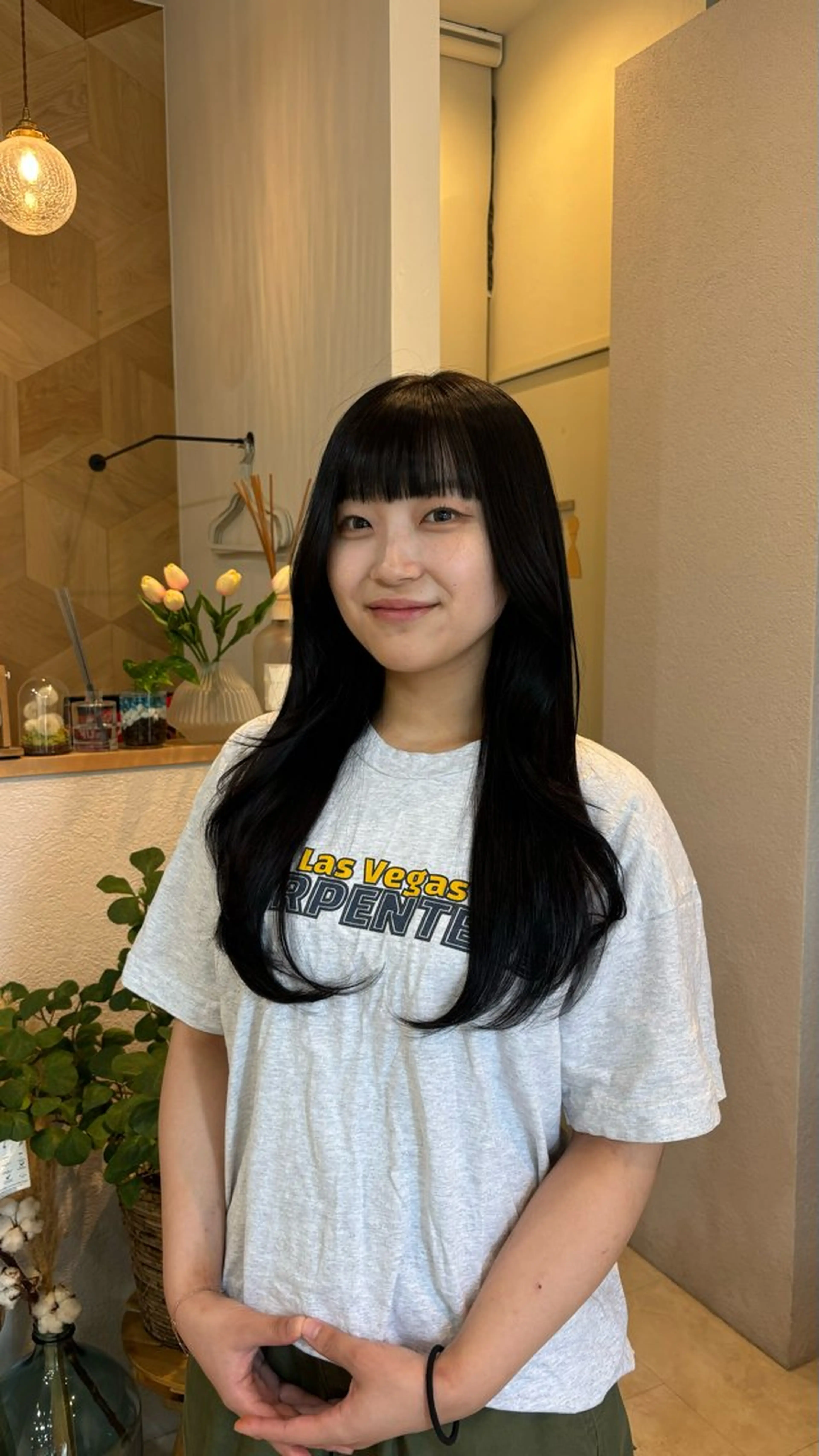 ロング カラー 黒髪 ロング ヘアカラー Rinon所属・沖 真琴のヘアスタイル