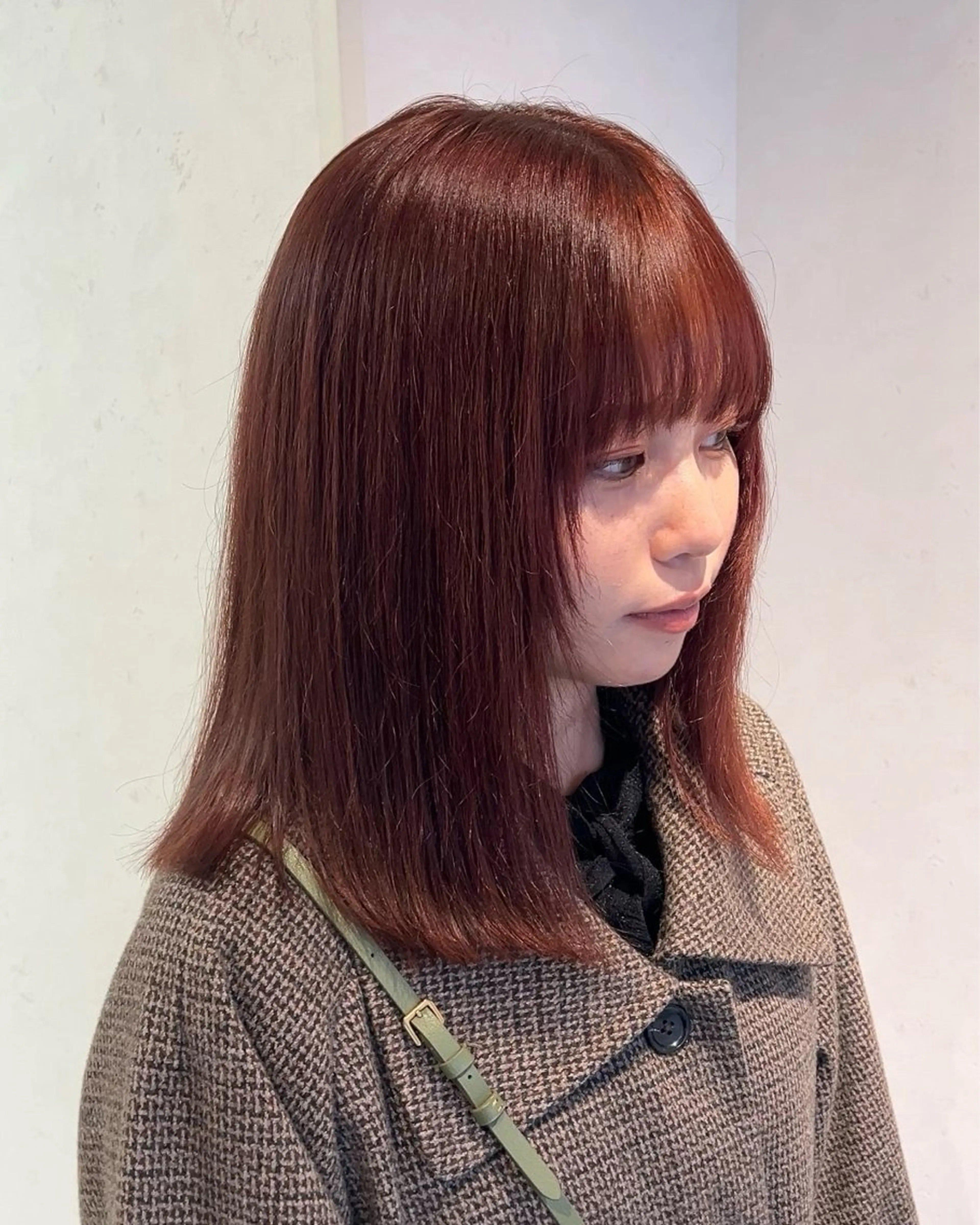 ミディアム カラー ブリーチ ブラウンカラー ブリーチなしカラー ピンクカラー ピンクブラウン カット ヘアカラー トリートメント 透明感カラー/ ダブルカラー /ソラのヘアスタイル