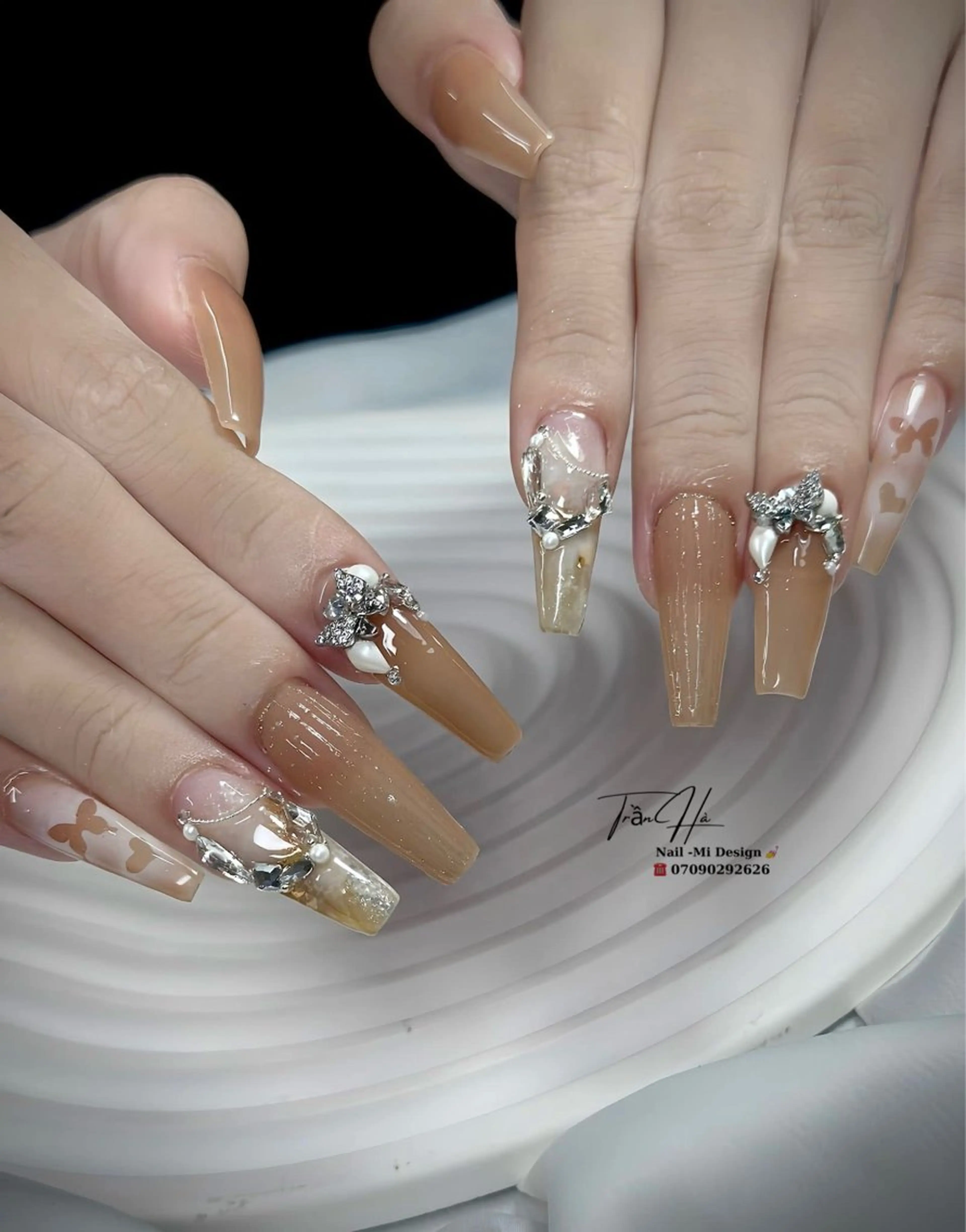 ネイル ハンドネイル Mymy Nail (ハー)のネイルデザイン