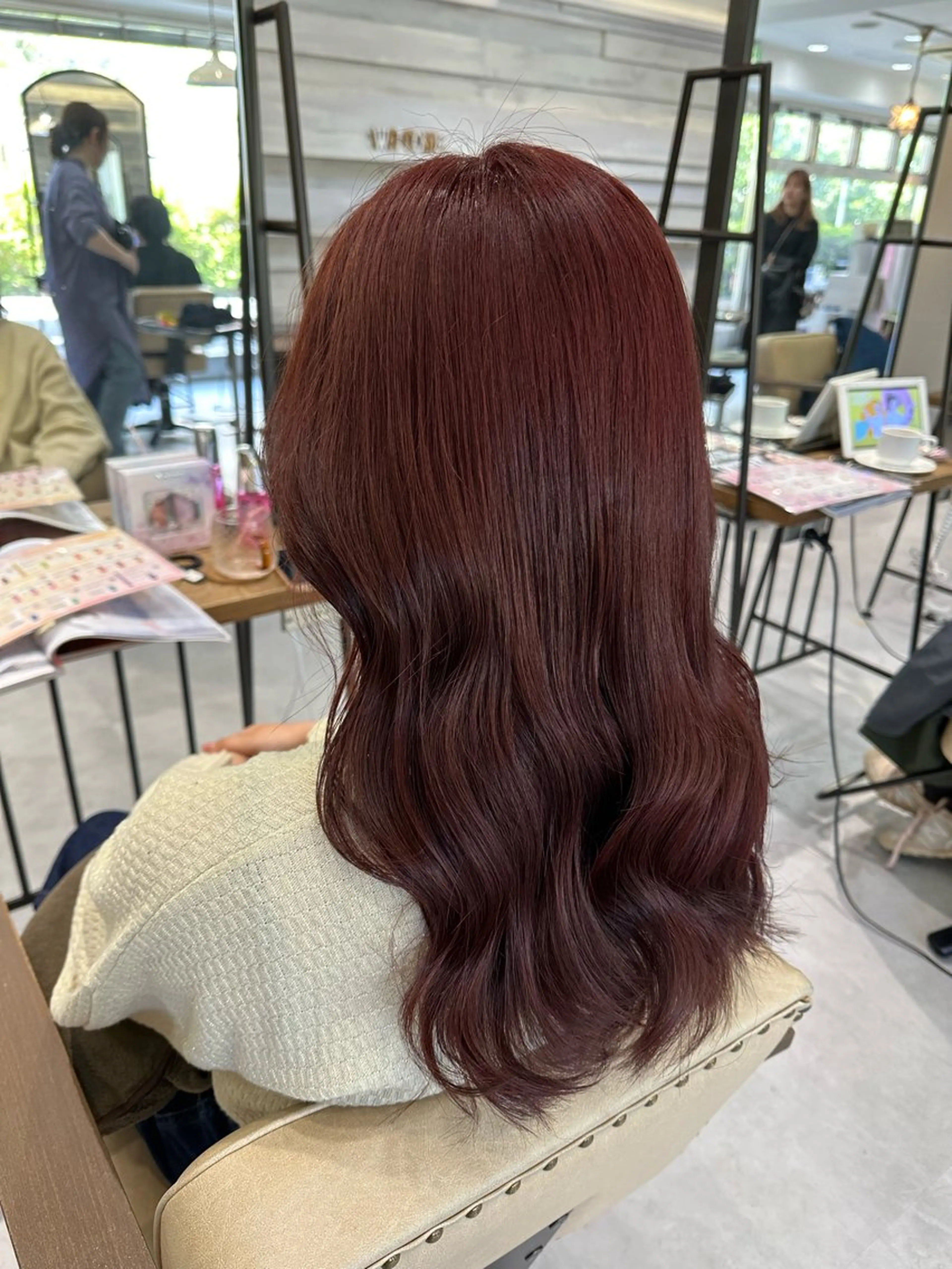 ロング カラー 髪質改善AUSTIN登戸所属・野村 一花 / 暖色 カラー / Wカラーのヘアスタイル