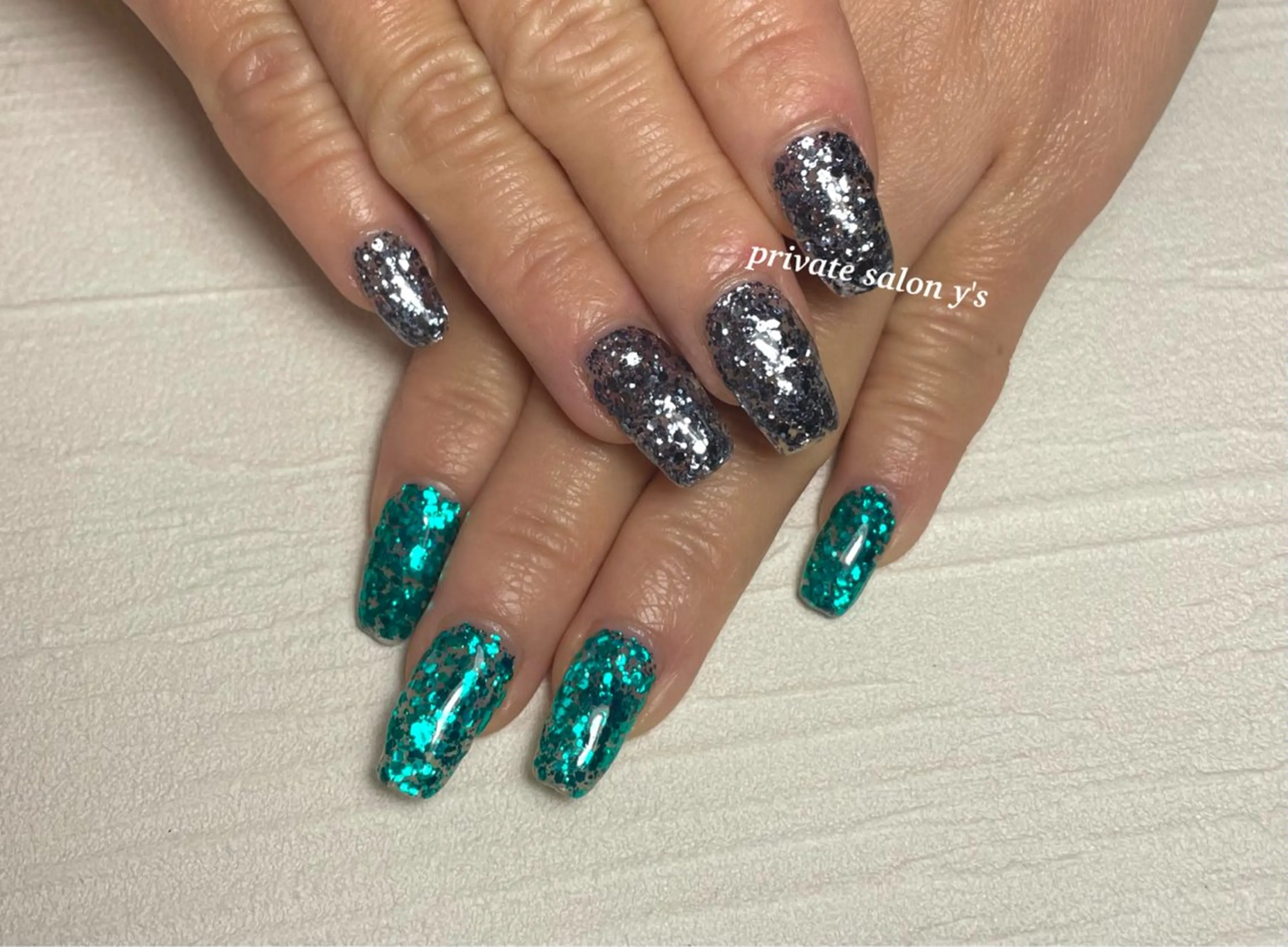 ネイル y' sのネイルデザイン