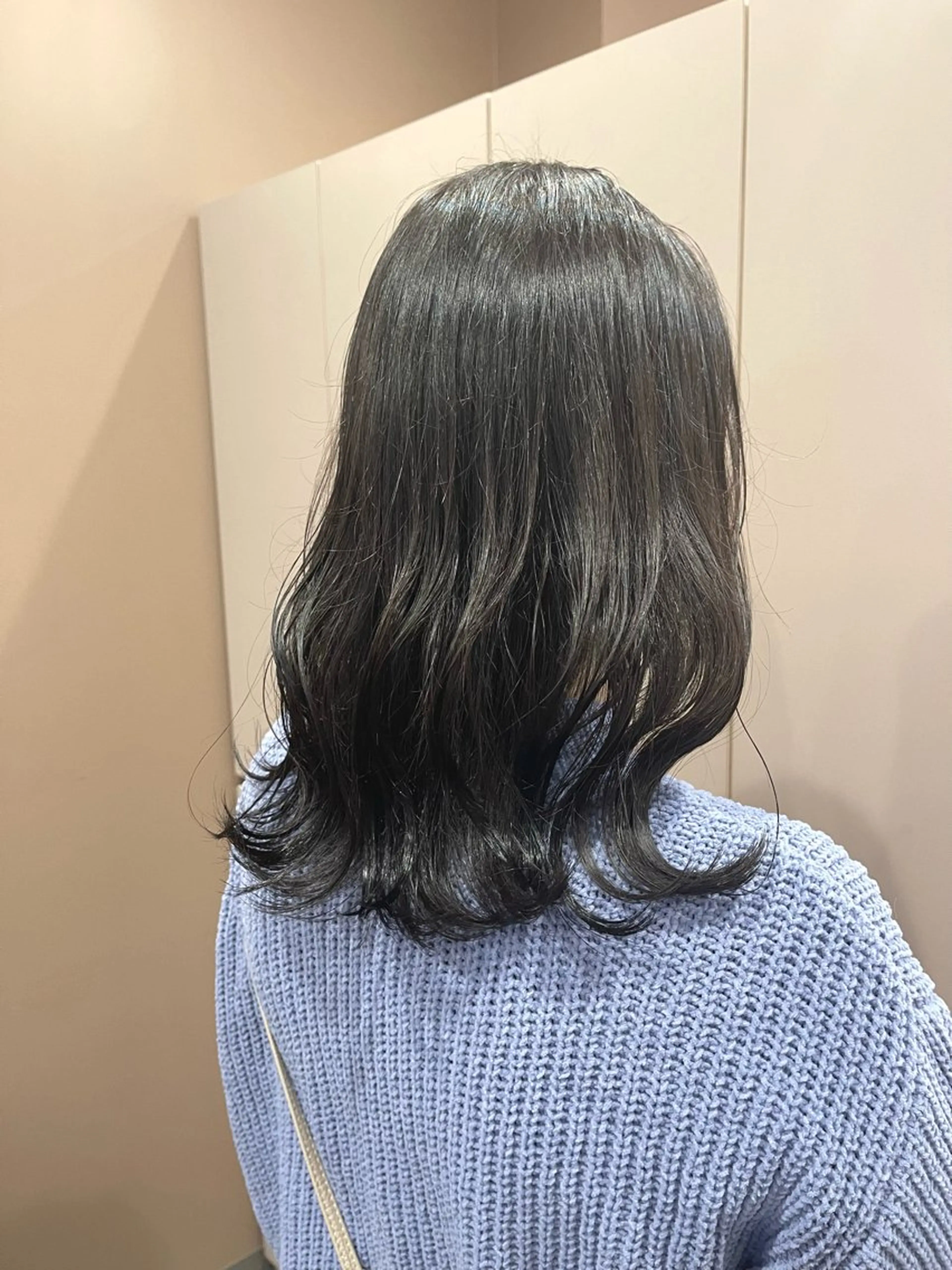 セミロング あゆみ /sopiのヘアスタイル