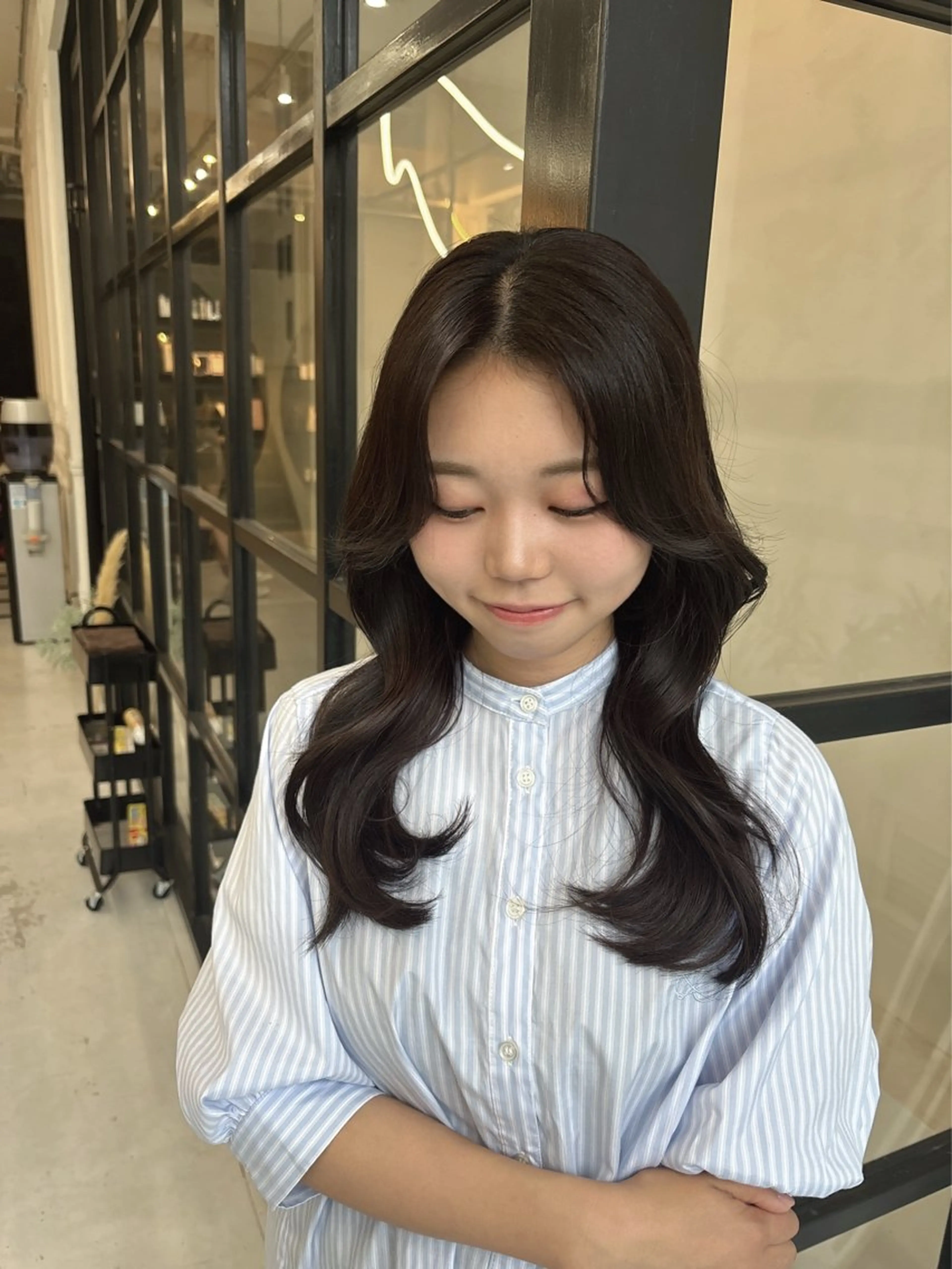 ロング ヘアカラー MaisonHALU さくらのヘアスタイル