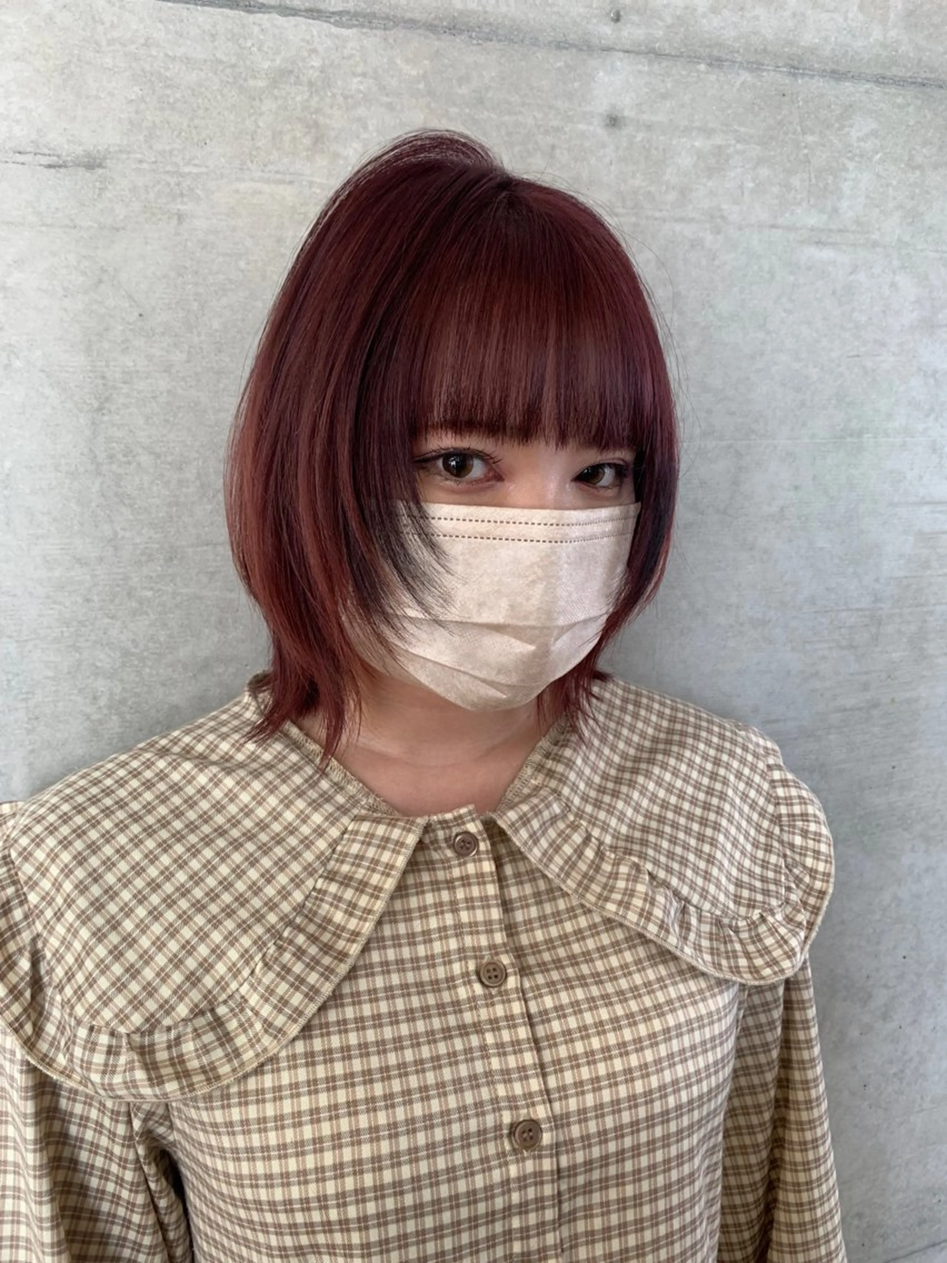 ミディアム レイヤーカット ヘアカラー トリートメント 西岡 優太のヘアスタイル