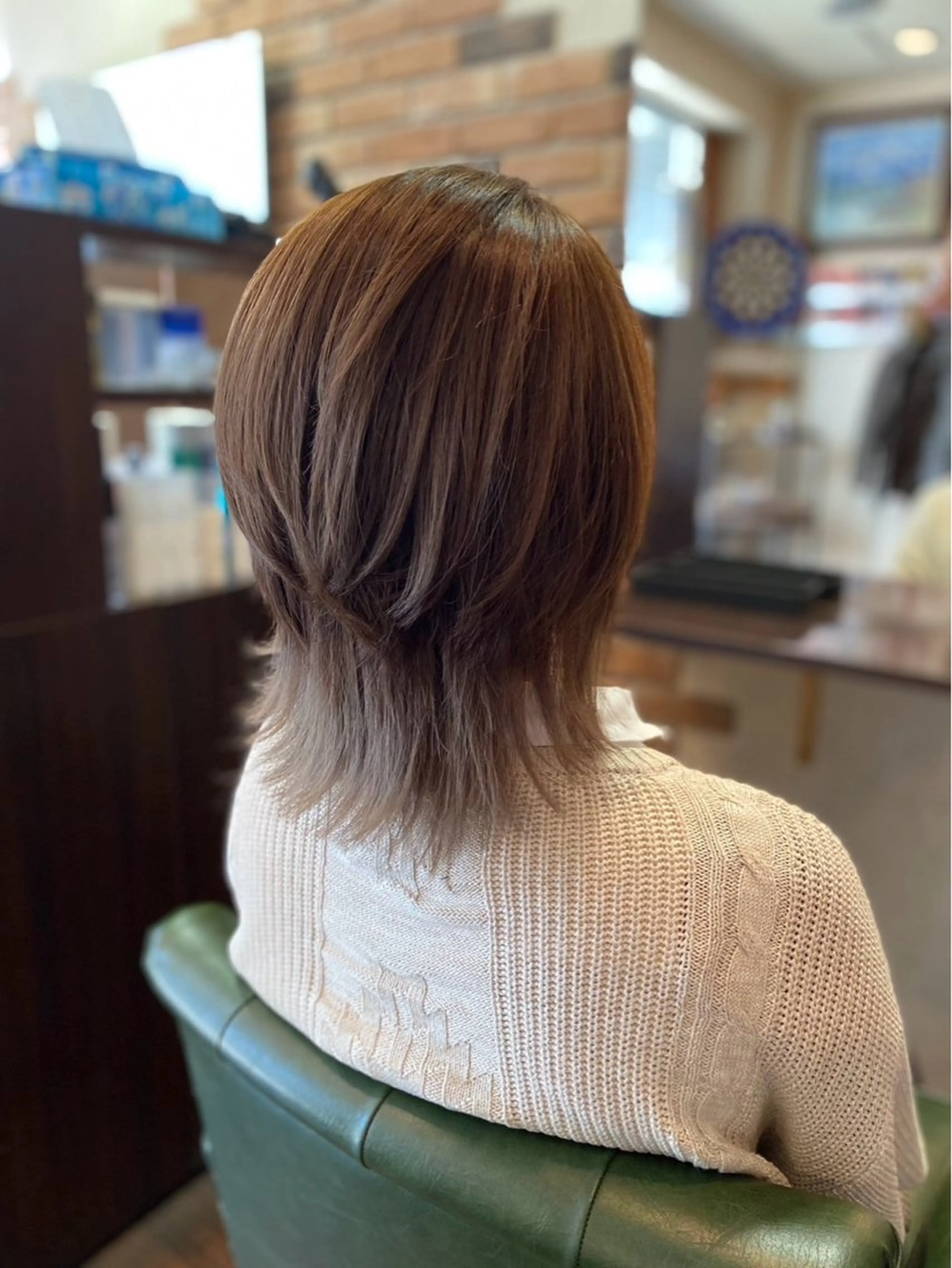 ミディアム Parfait 山本のヘアスタイル