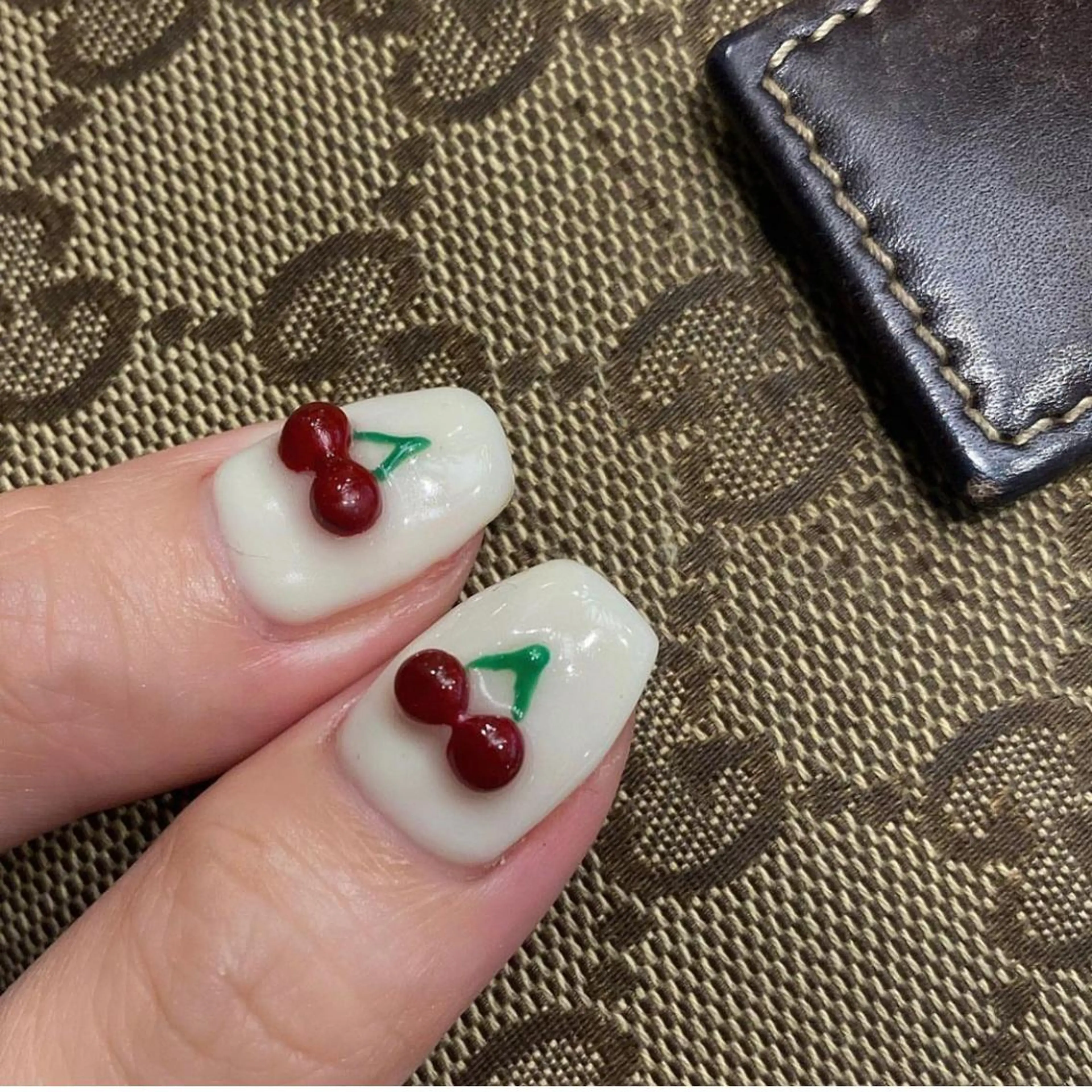 ネイル ハンドネイル Shiori・:* 💫のネイルデザイン