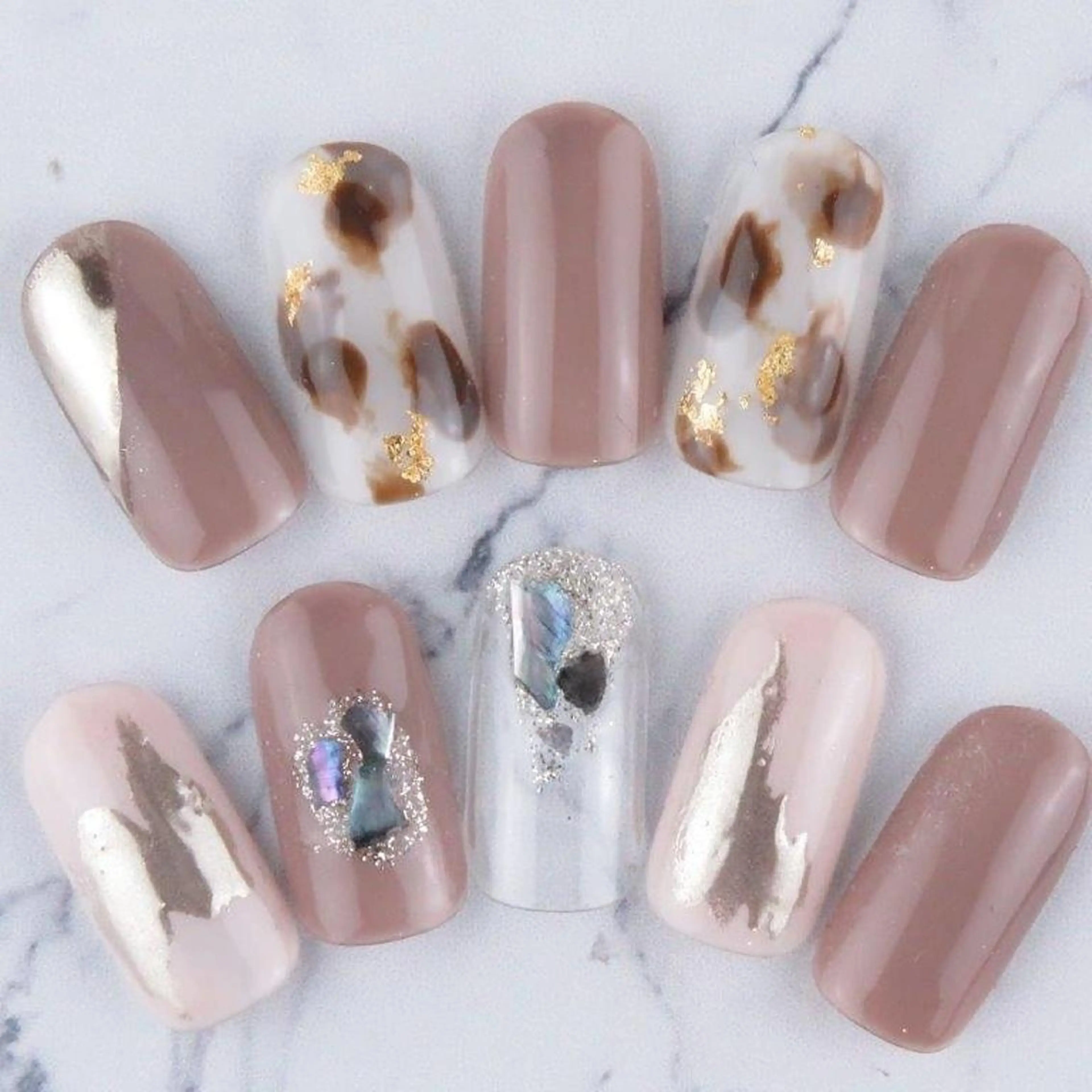 ネイル みー shakushiroのネイルデザイン